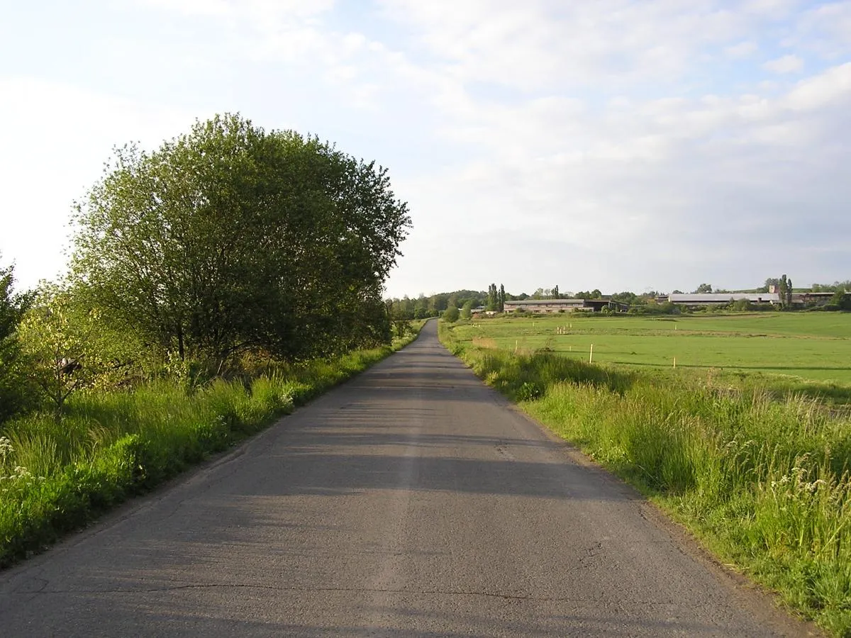 Photo showing: The road from Fulnek to Děrné