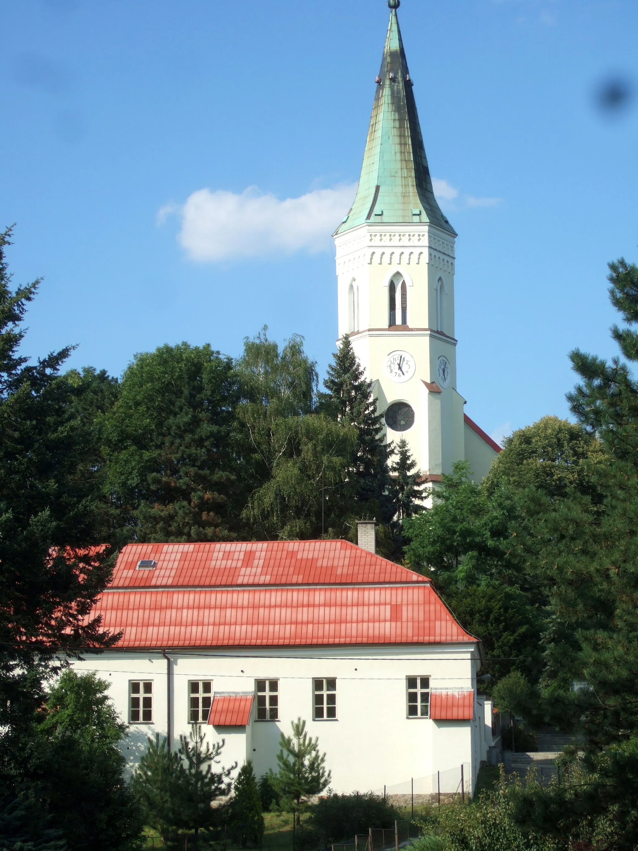Photo showing: Studénka, St Bartholomew RC parish church and vicarage