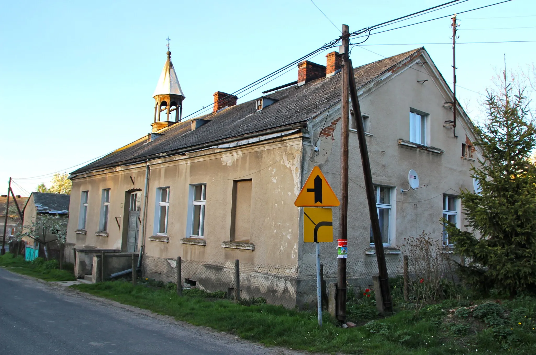 Photo showing: Pomorzowiczki - wieś w Polsce położona w województwie opolskim, w powiecie głubczyckim, w gminie Głubczyce.