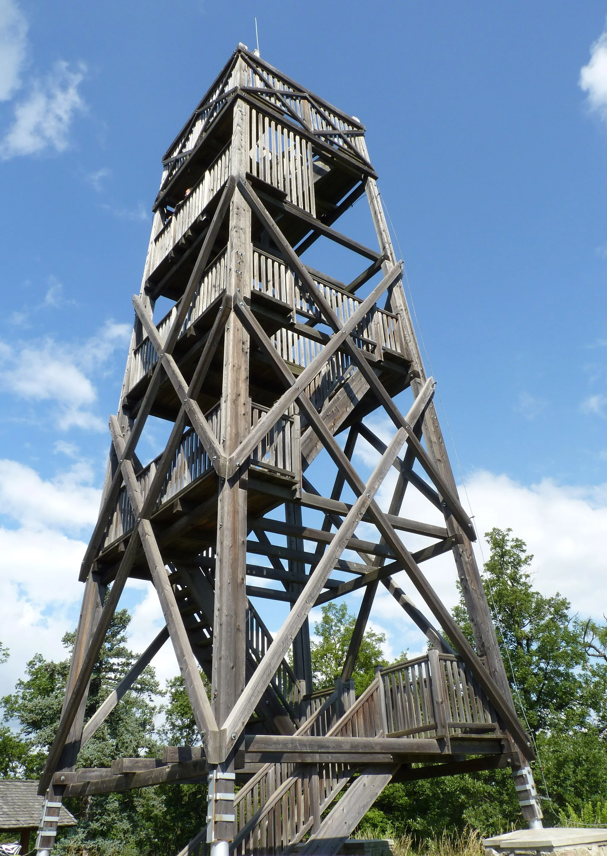 Photo showing: Ježník observation tower, Bruntál District, Moravian-Silesian Region, Czech Republic