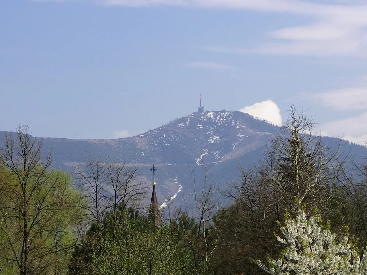 Photo showing: View at Lysá hora from Frýdlant nad Ostravicí