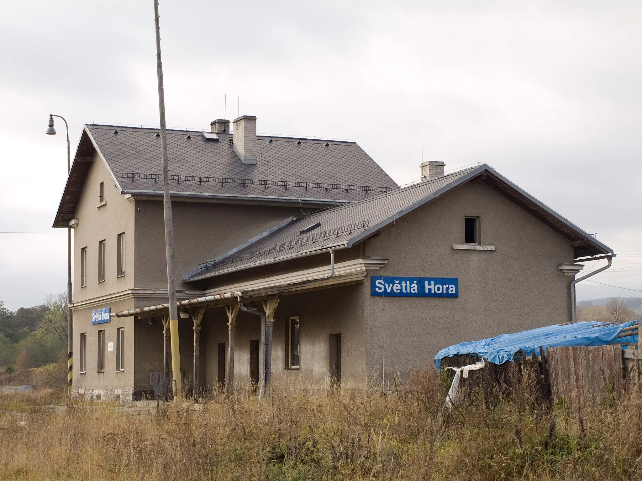 Photo showing: Train station, Světlá Hora, railway track n. 312 Bruntál – Světlá Hora – Malá Morávka