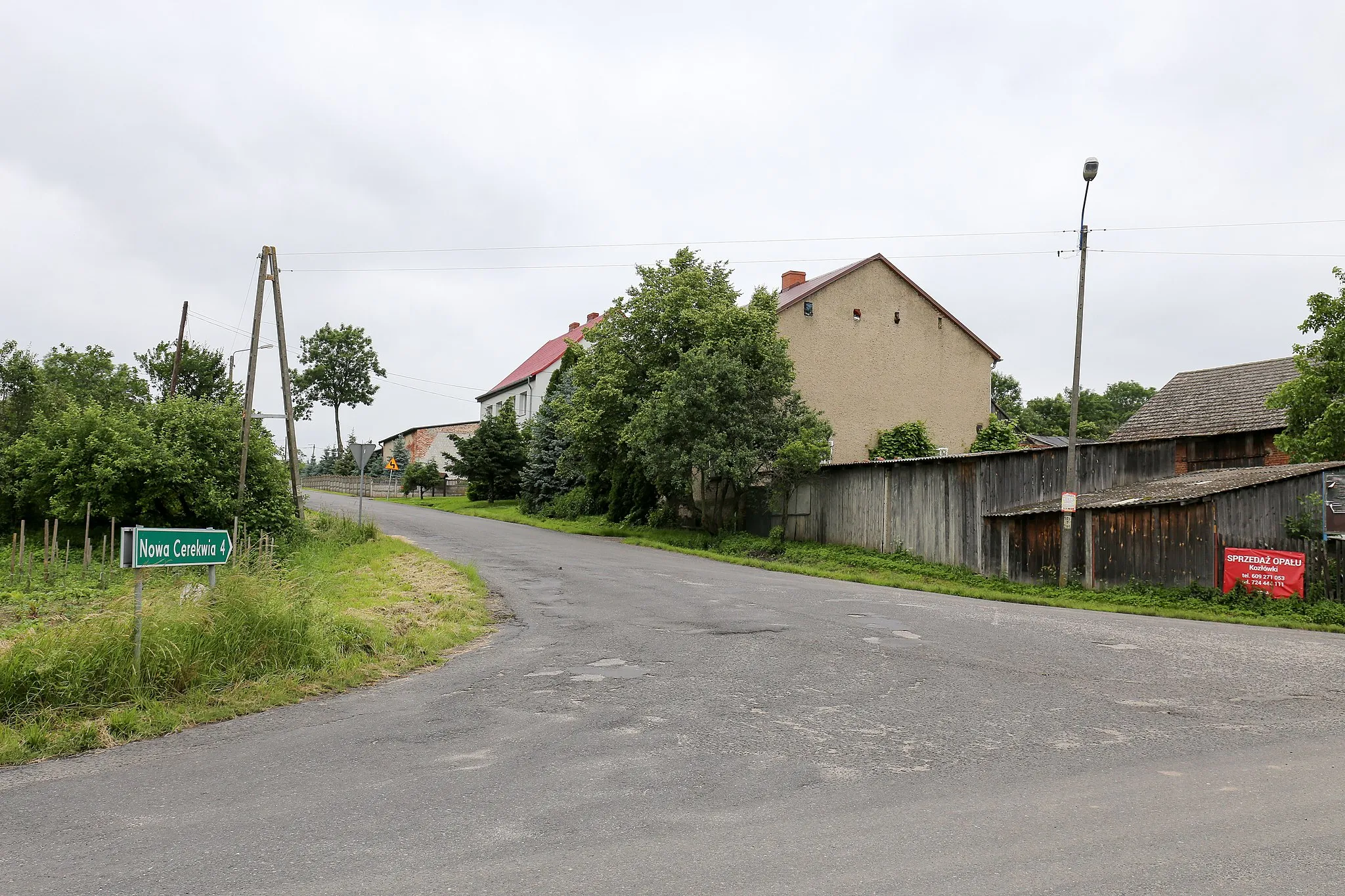 Photo showing: Droga wojewódzka nr 419 w Gniewkowicach - wieś położona w województwie opolskim, w powiecie głubczyckim.