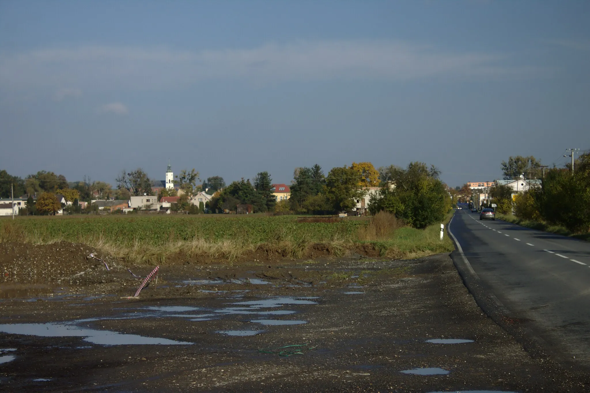 Photo showing: View of the Dvořisko village from south, Moravian-Silesian Region, CZ