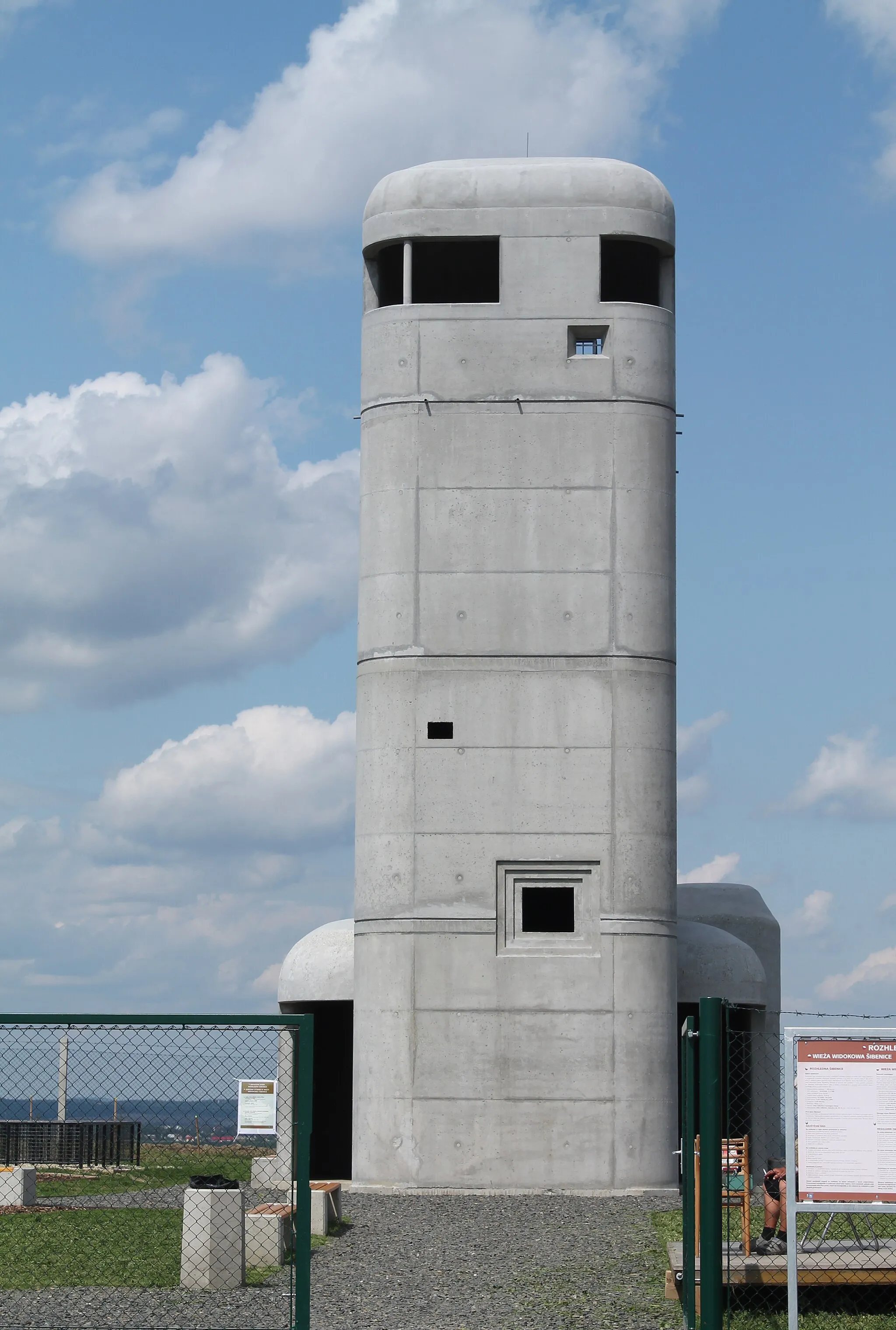 Photo showing: Šibenice observation tower, Jamnice, Stěbořice, Opava District, Czech Republic