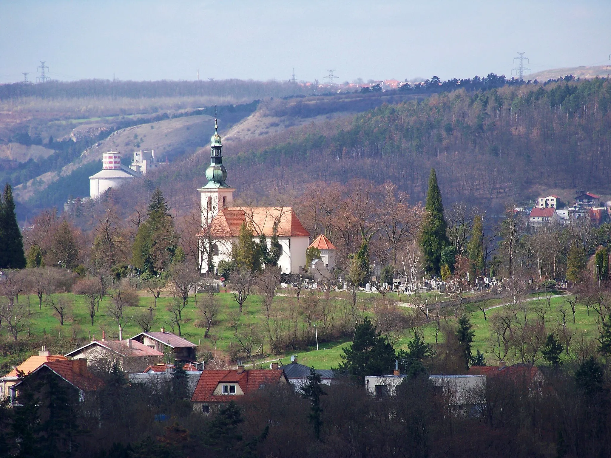 Photo showing: Zbraslav and Radotín, Prague, the Czech Republic. Saint Gall Church and cement works.