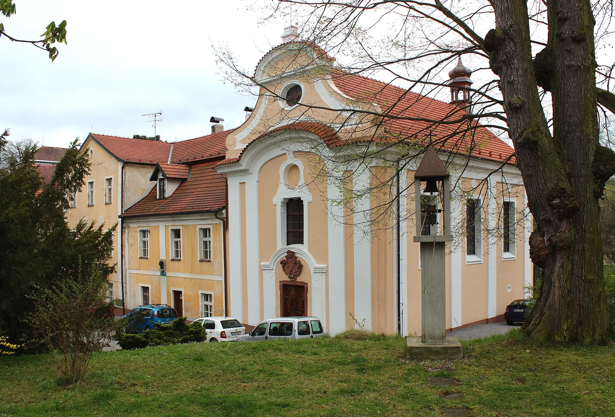 Photo showing: Ostředek Castle in Ostředek, Czech Republic