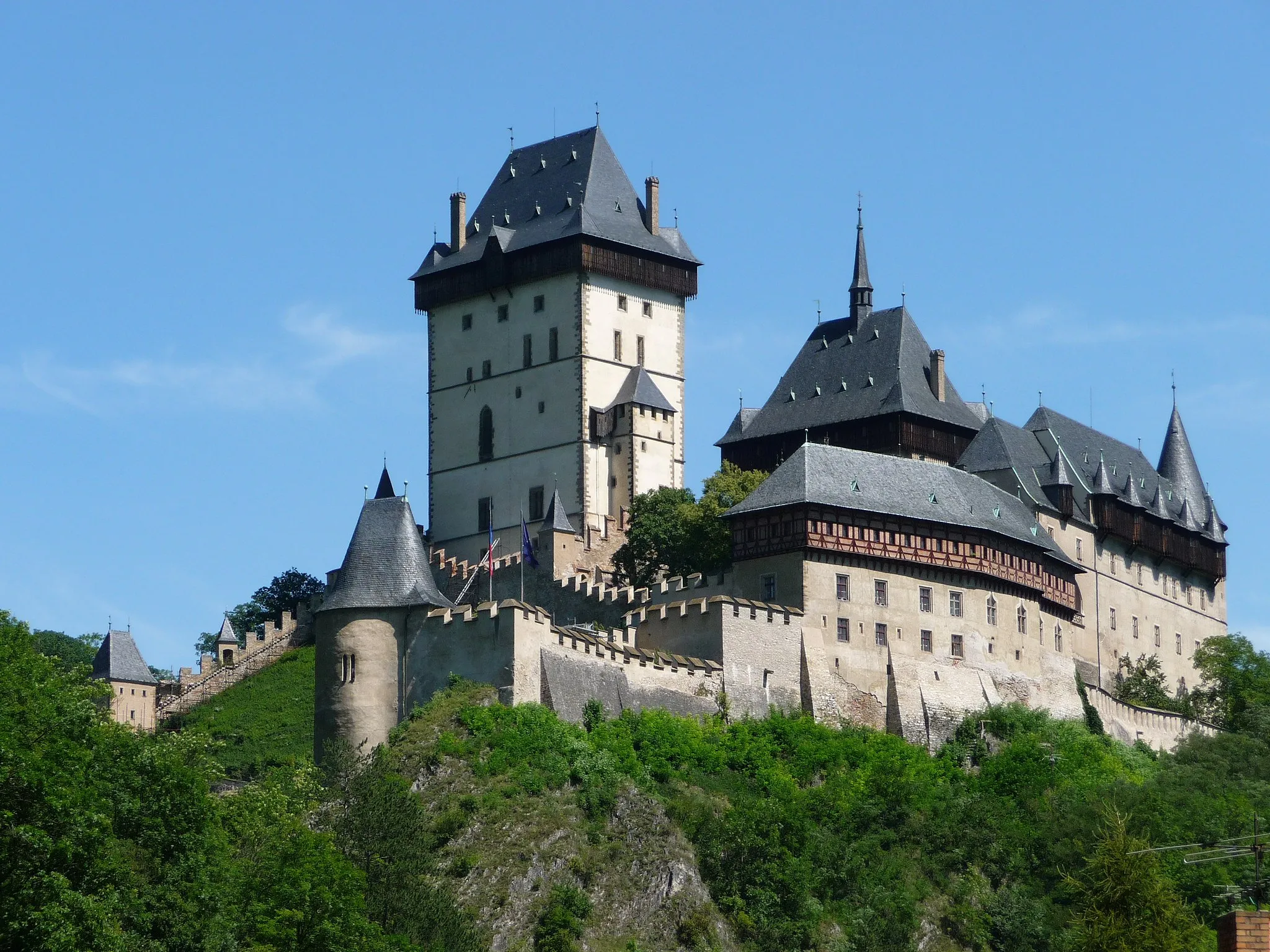 Photo showing: Burg Karlstein / Karlštejn