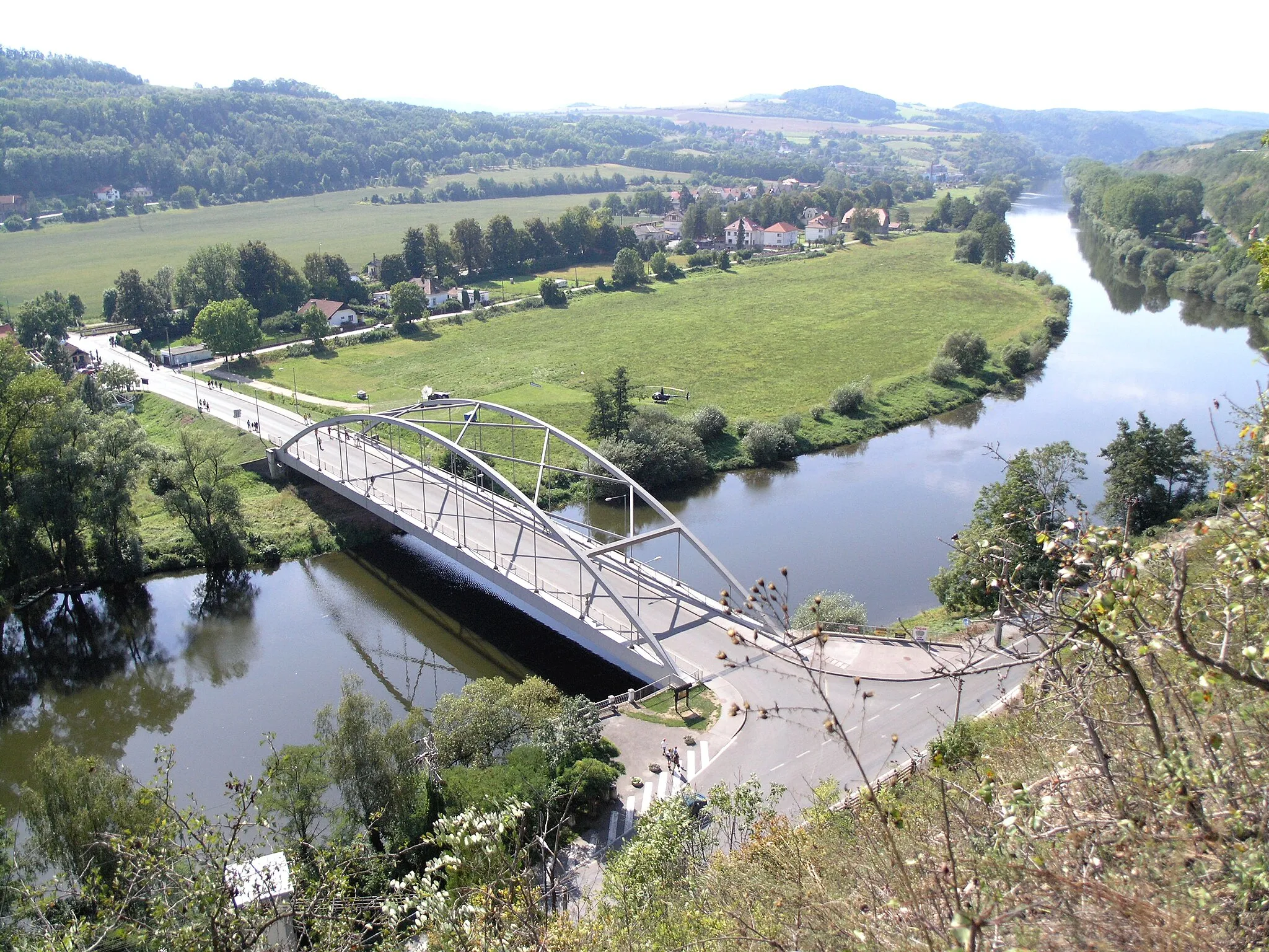 Photo showing: Karlštejn - most přes Berounku