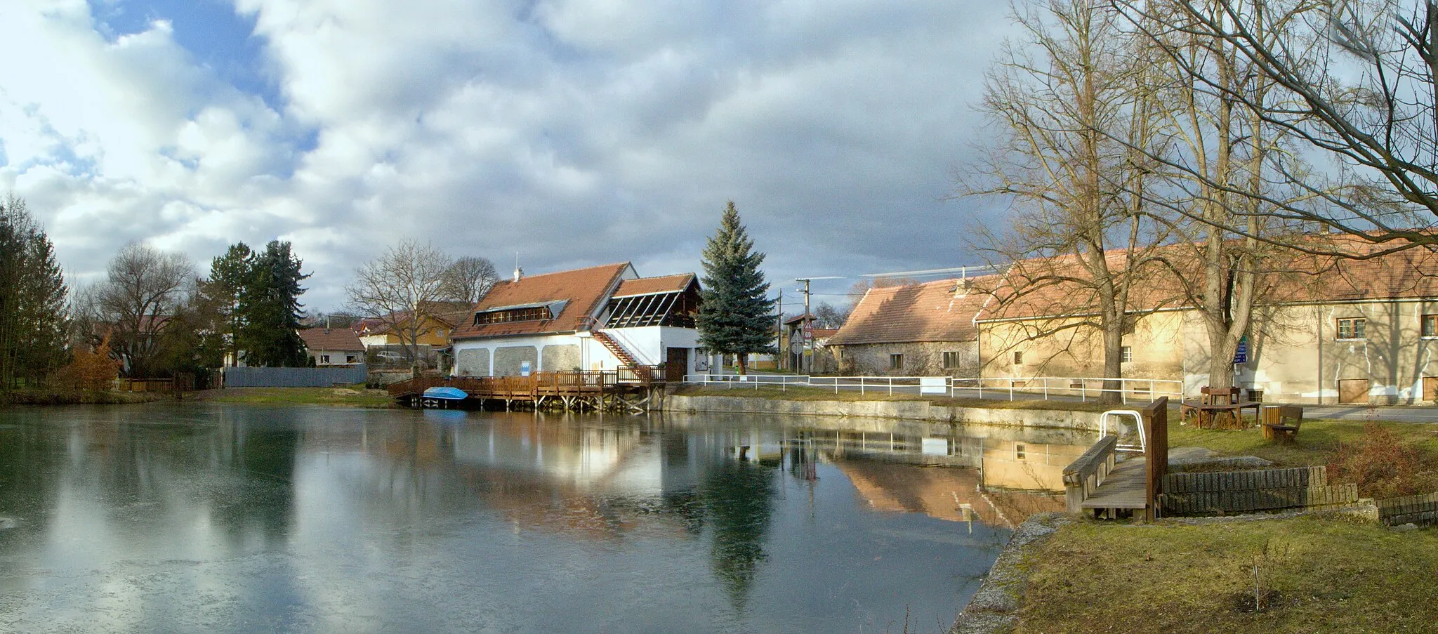 Photo showing: Libochovičky, okres Kladno