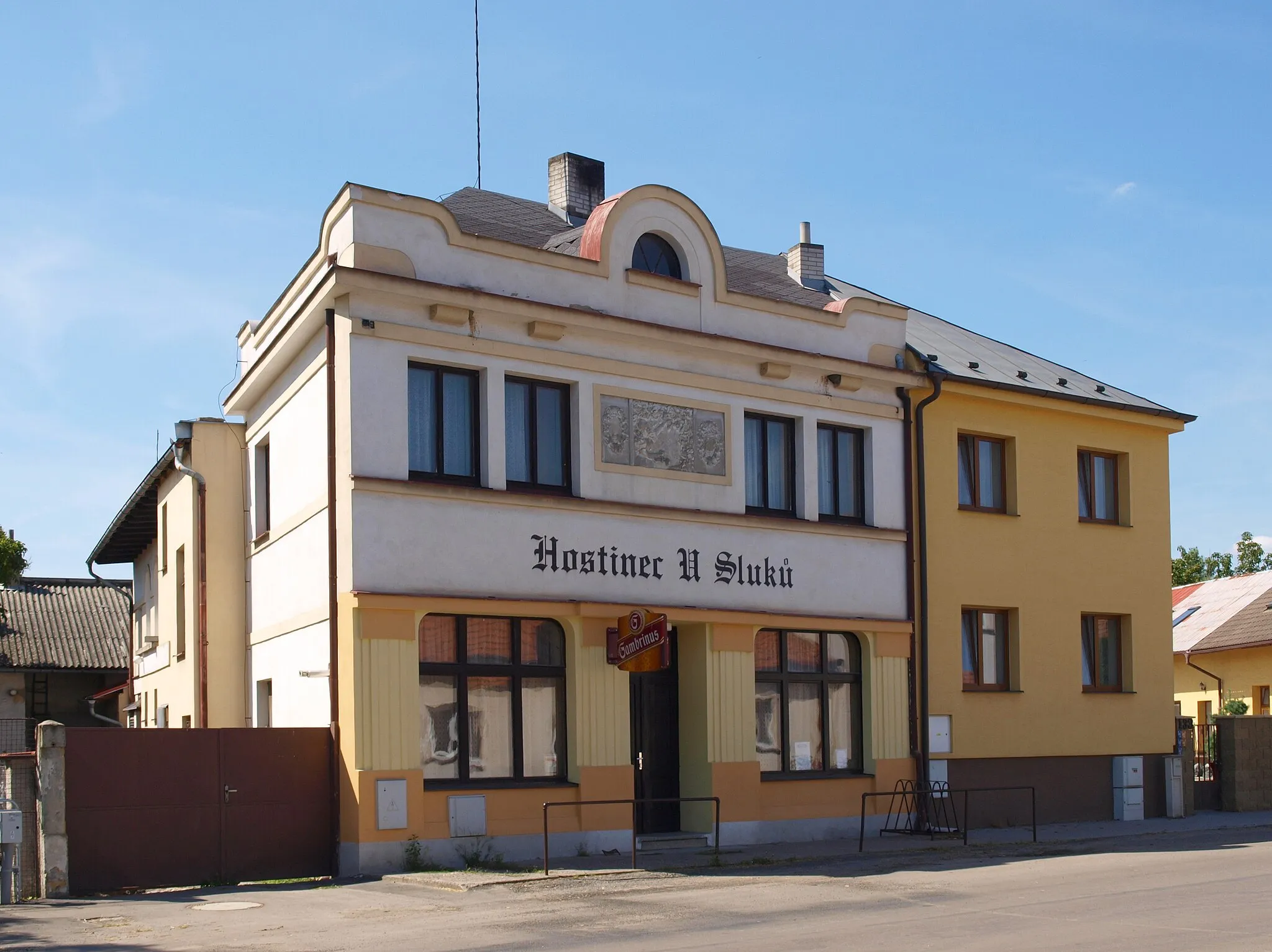 Photo showing: Pub, Křečkov, Nymburk District, Central Bohemian Region