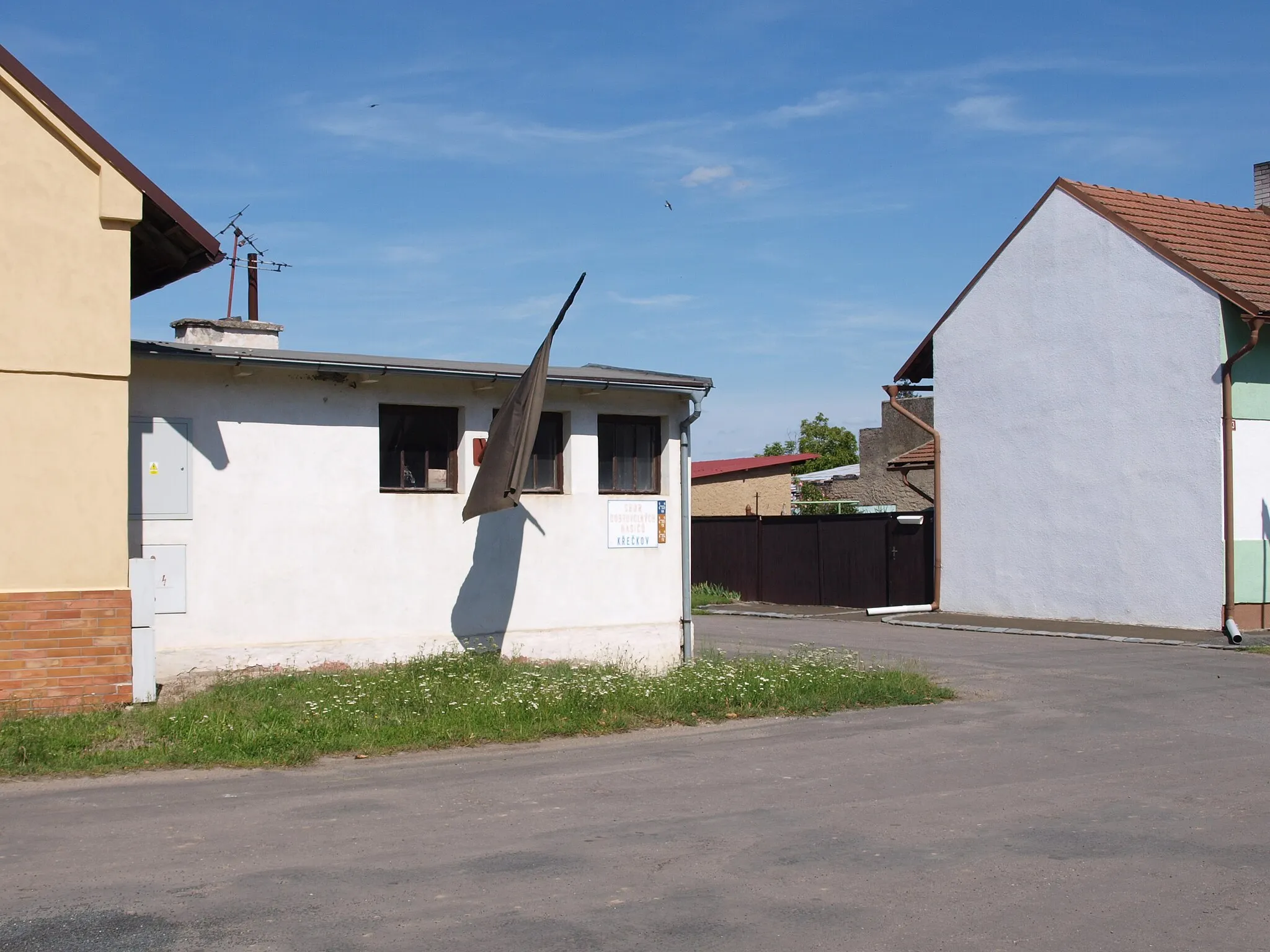 Photo showing: Firestation, Křečkov, Nymburk District, Central Bohemian Region