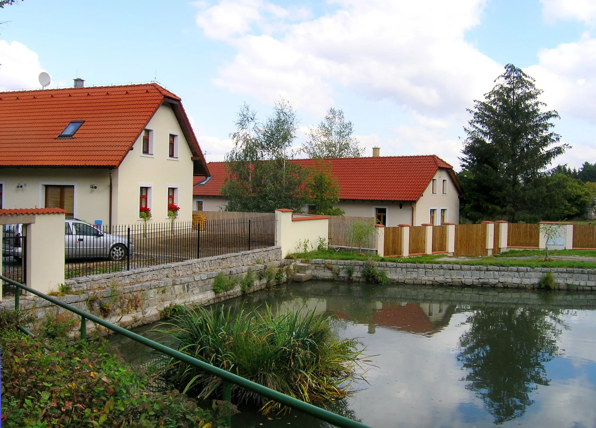 Photo showing: Lower common in Louňovice, Czech Republic