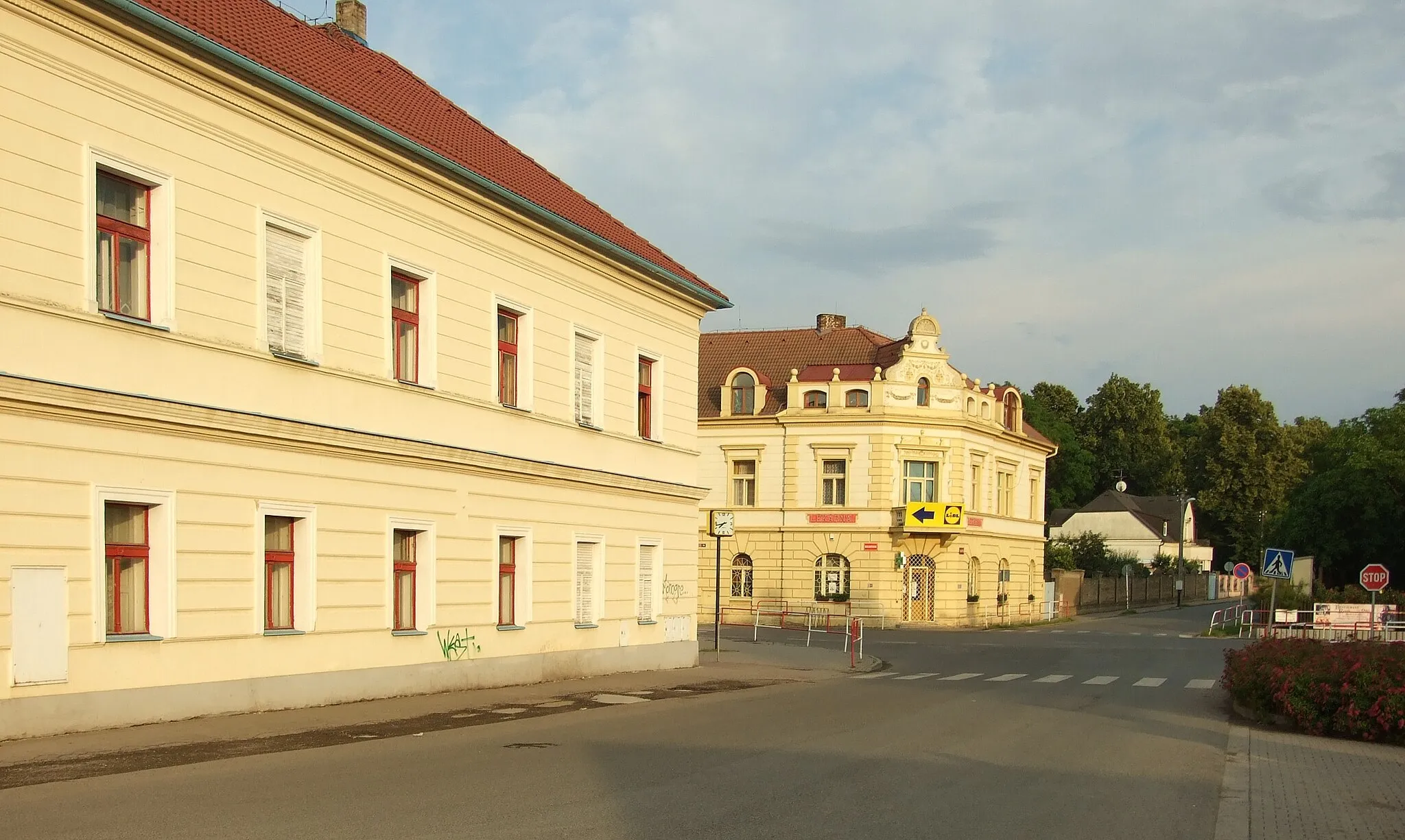 Photo showing: Rudná, Prague-West District, Central Bohemian Region, Czech Republic. Masarykova 16/82, 125/59.