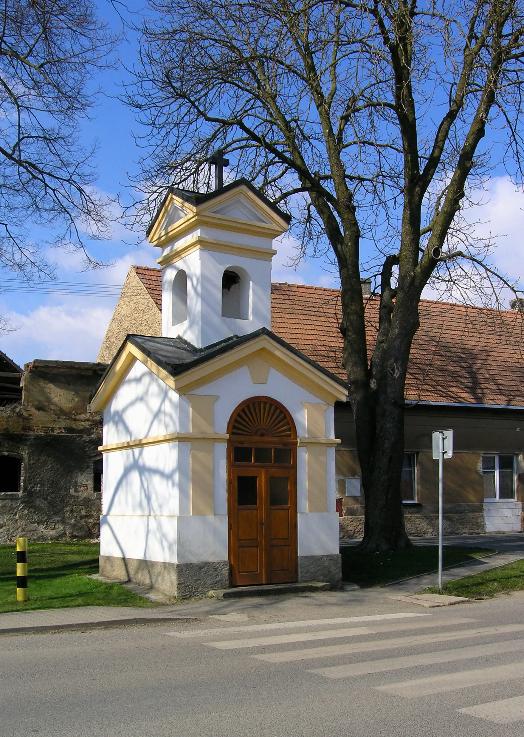 Photo showing: Chapel in Drahelčice, Czech Republic