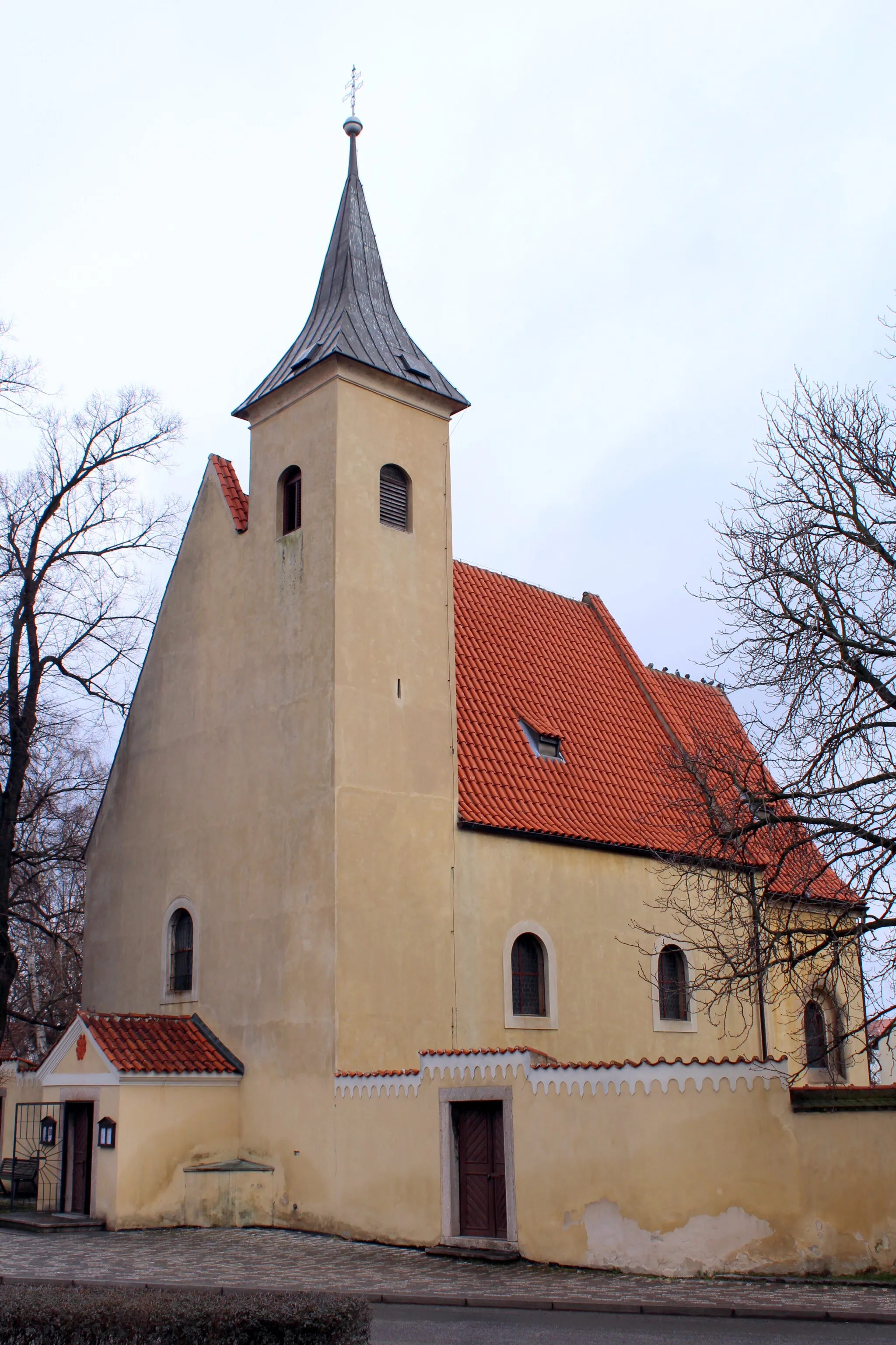 Photo showing: Kostel Všech svatých ve Slivenci