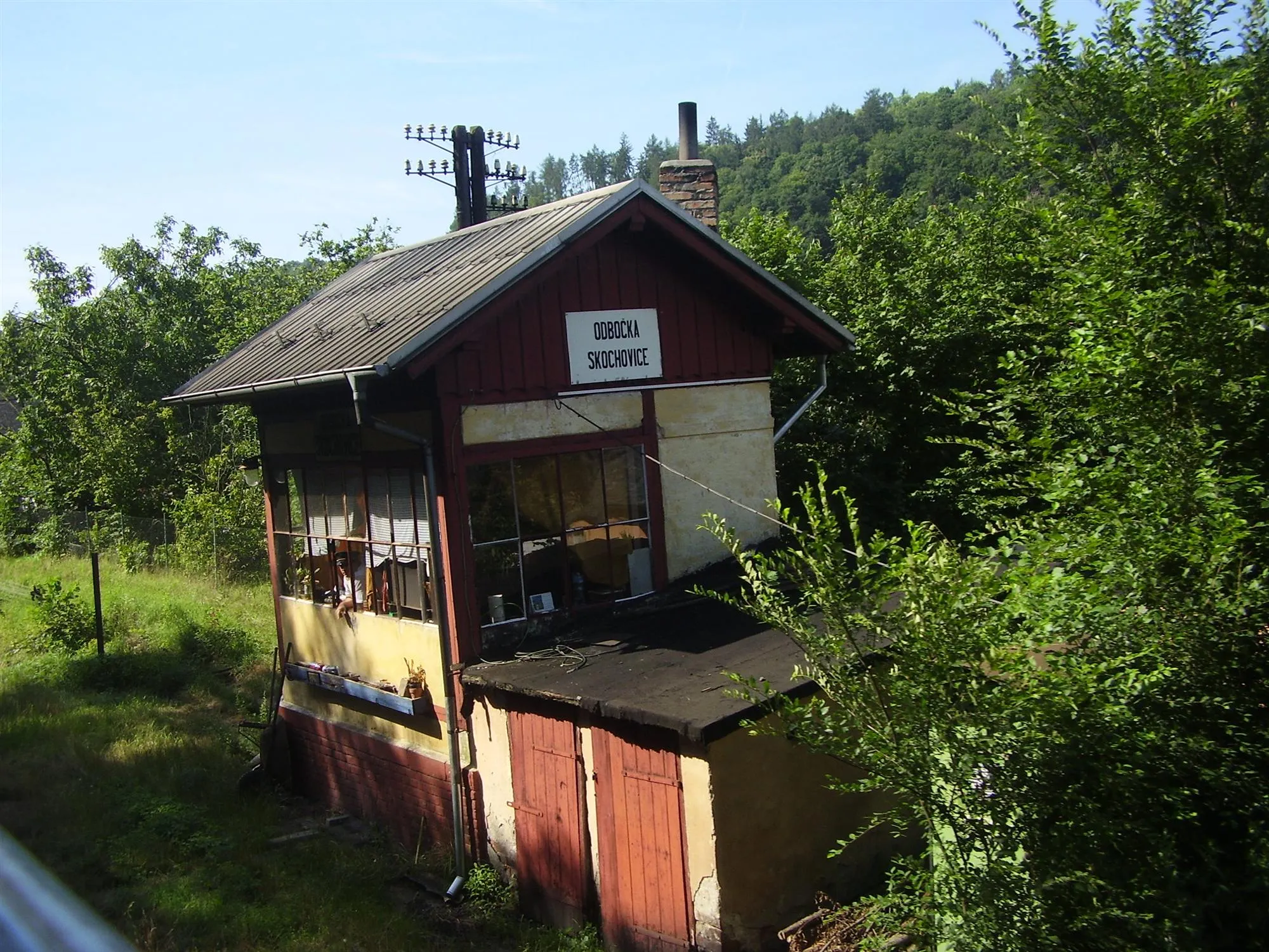 Photo showing: Railway house on diversion Skochovice