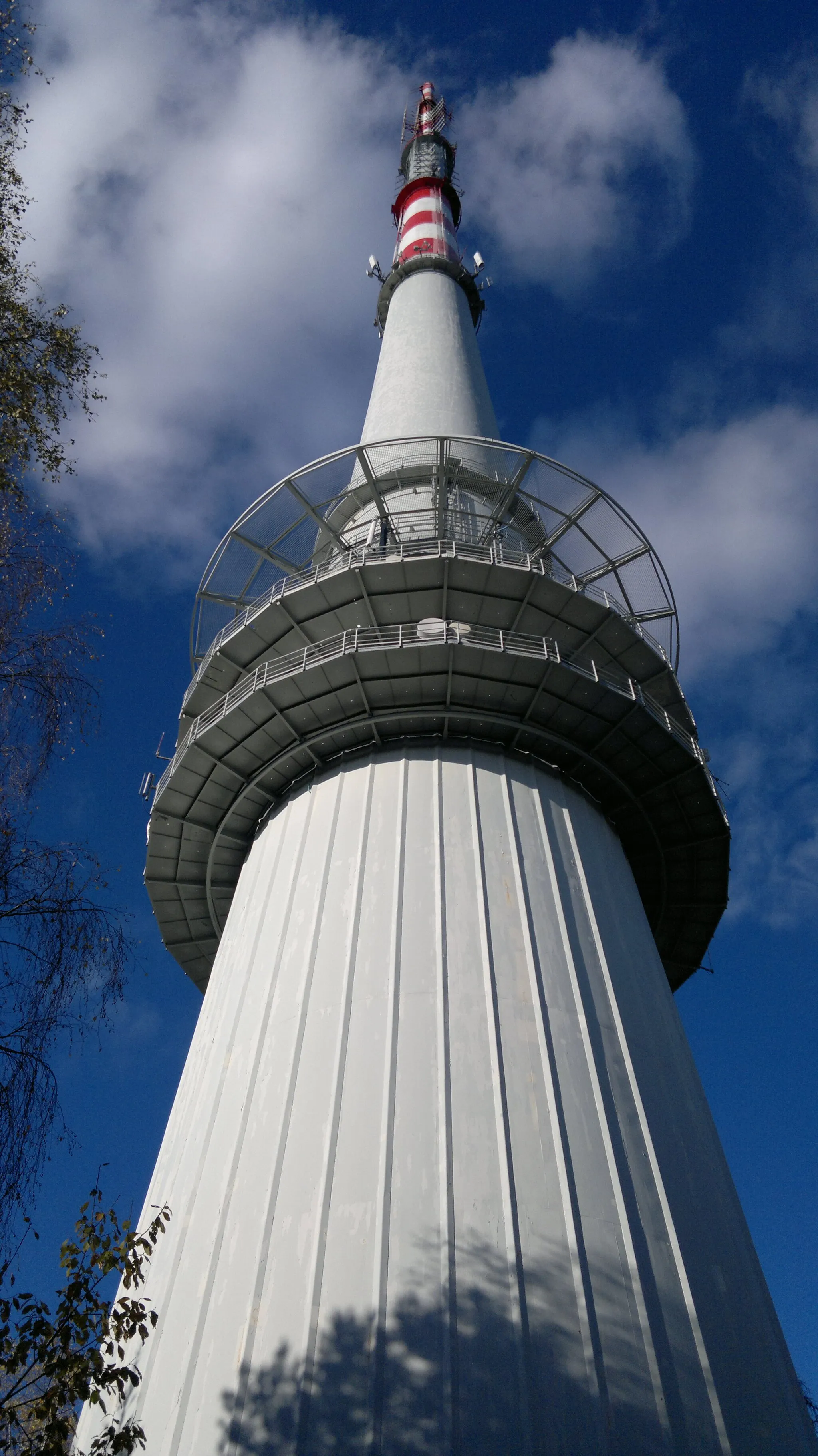 Photo showing: Radiokomunikační věž Cukrák