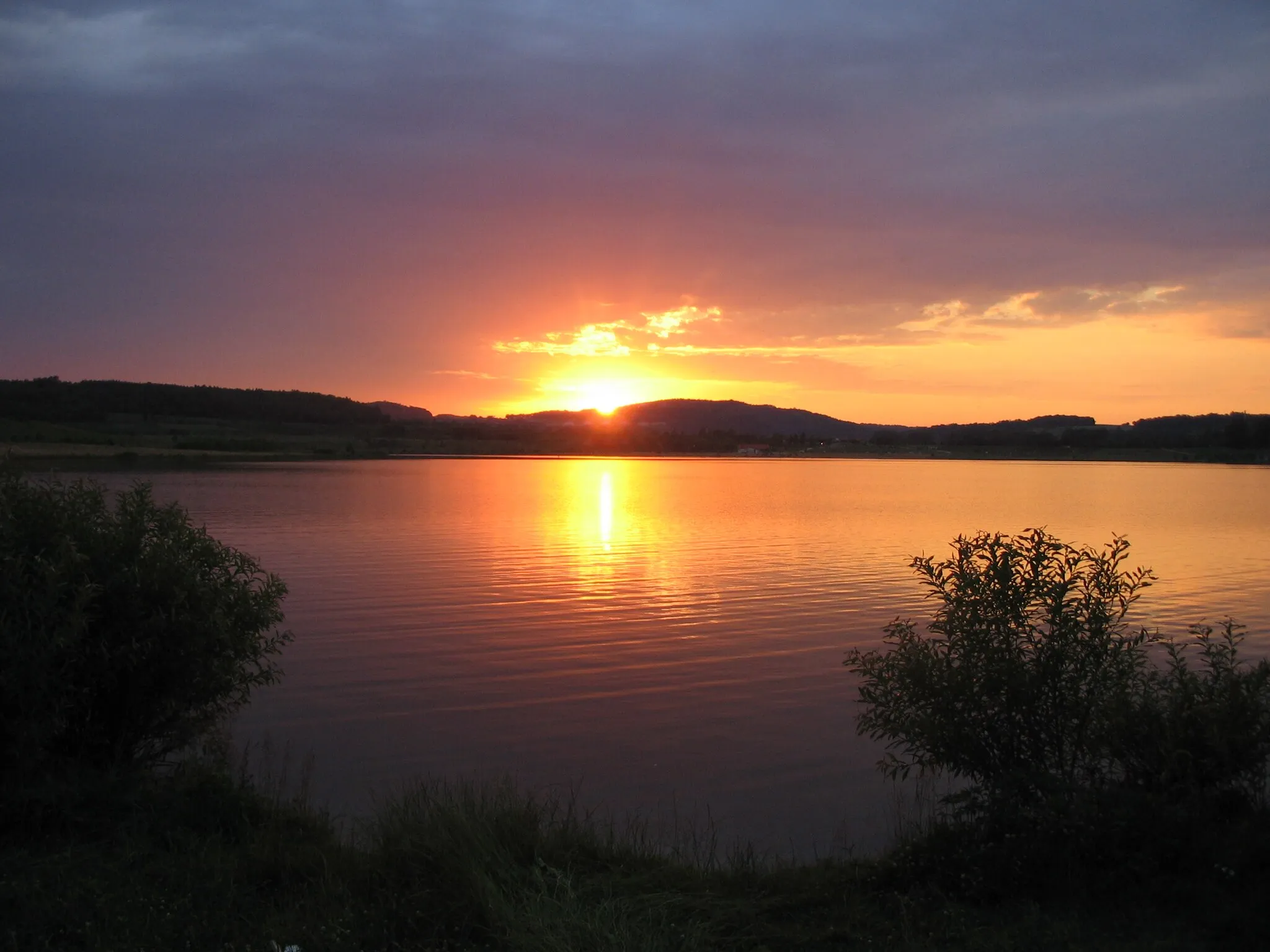 Photo showing: Sonnenuntergang am Olbersdorfer See.