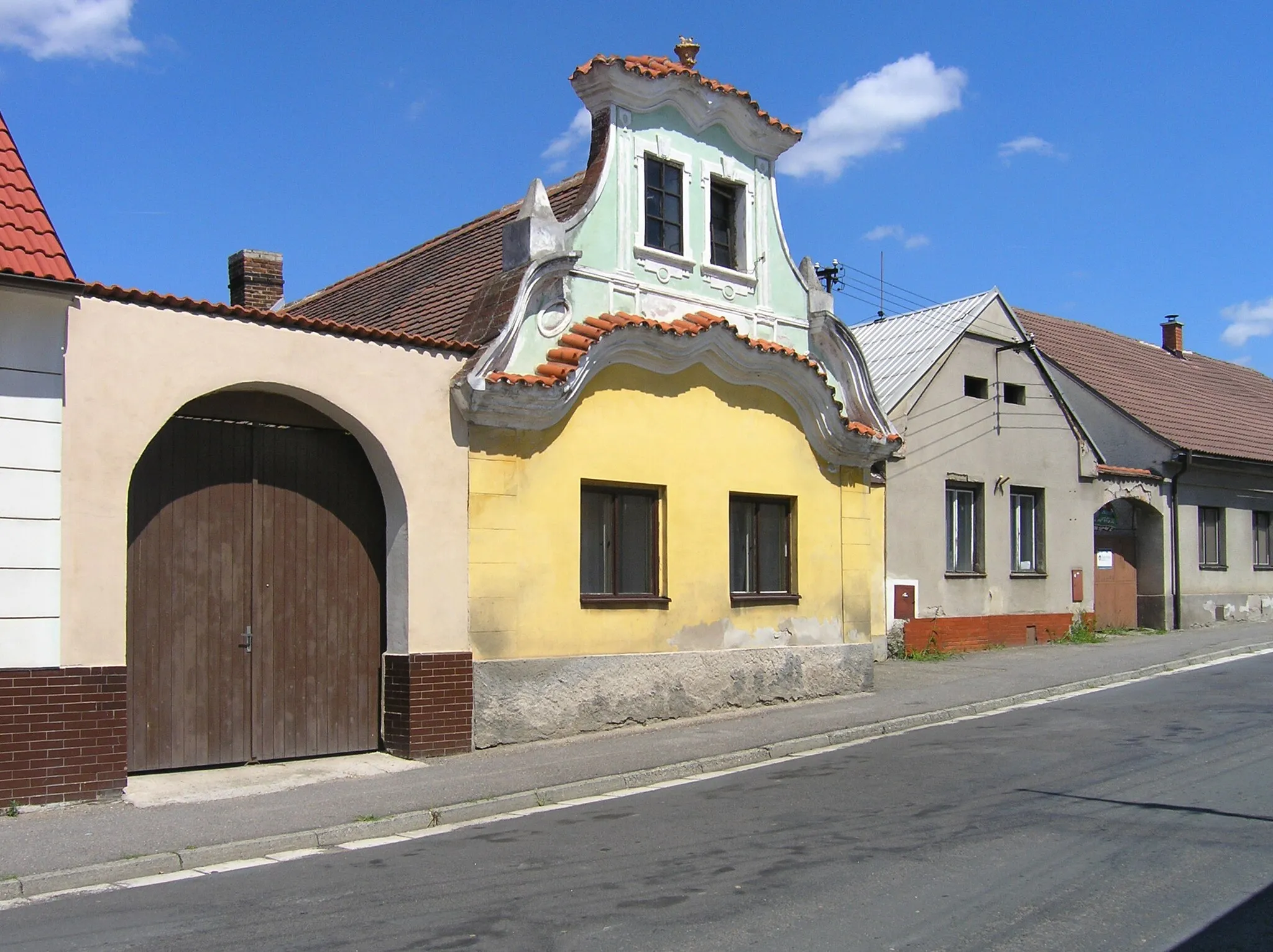 Photo showing: Čáslavská street in Ronov nad Doubravou, Czech Republic