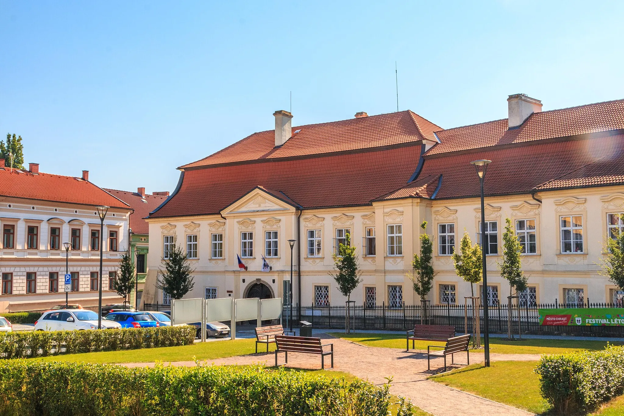 Photo showing: Chrast - zámek