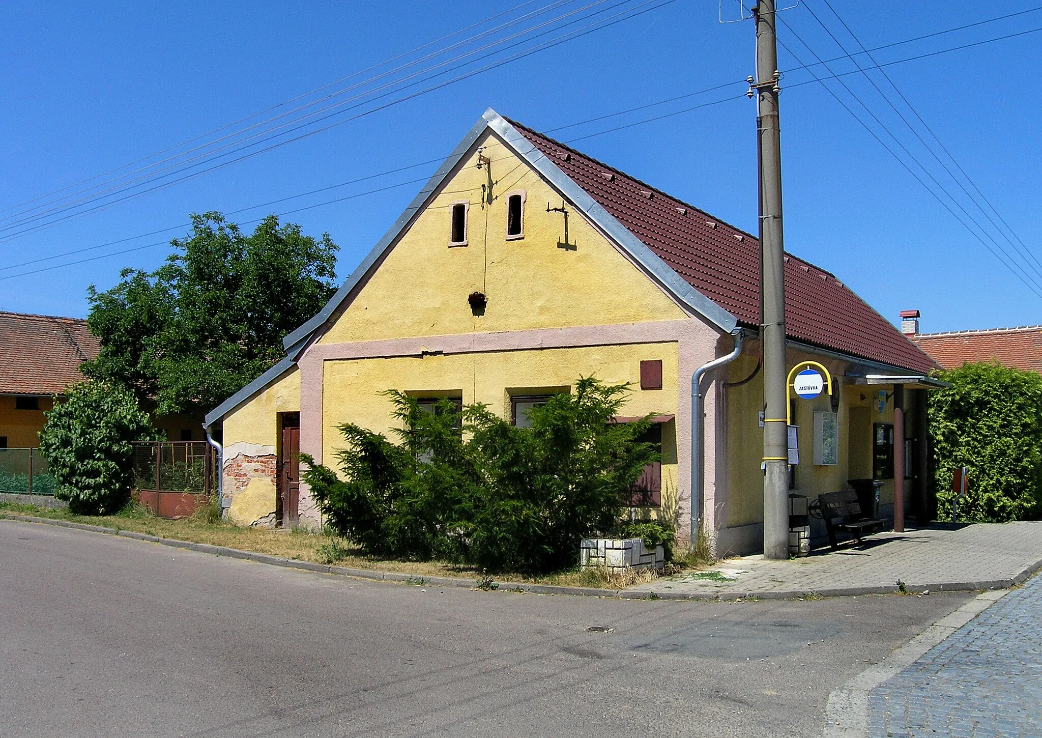 Photo showing: Municipal office in Břehy, Czech Republic