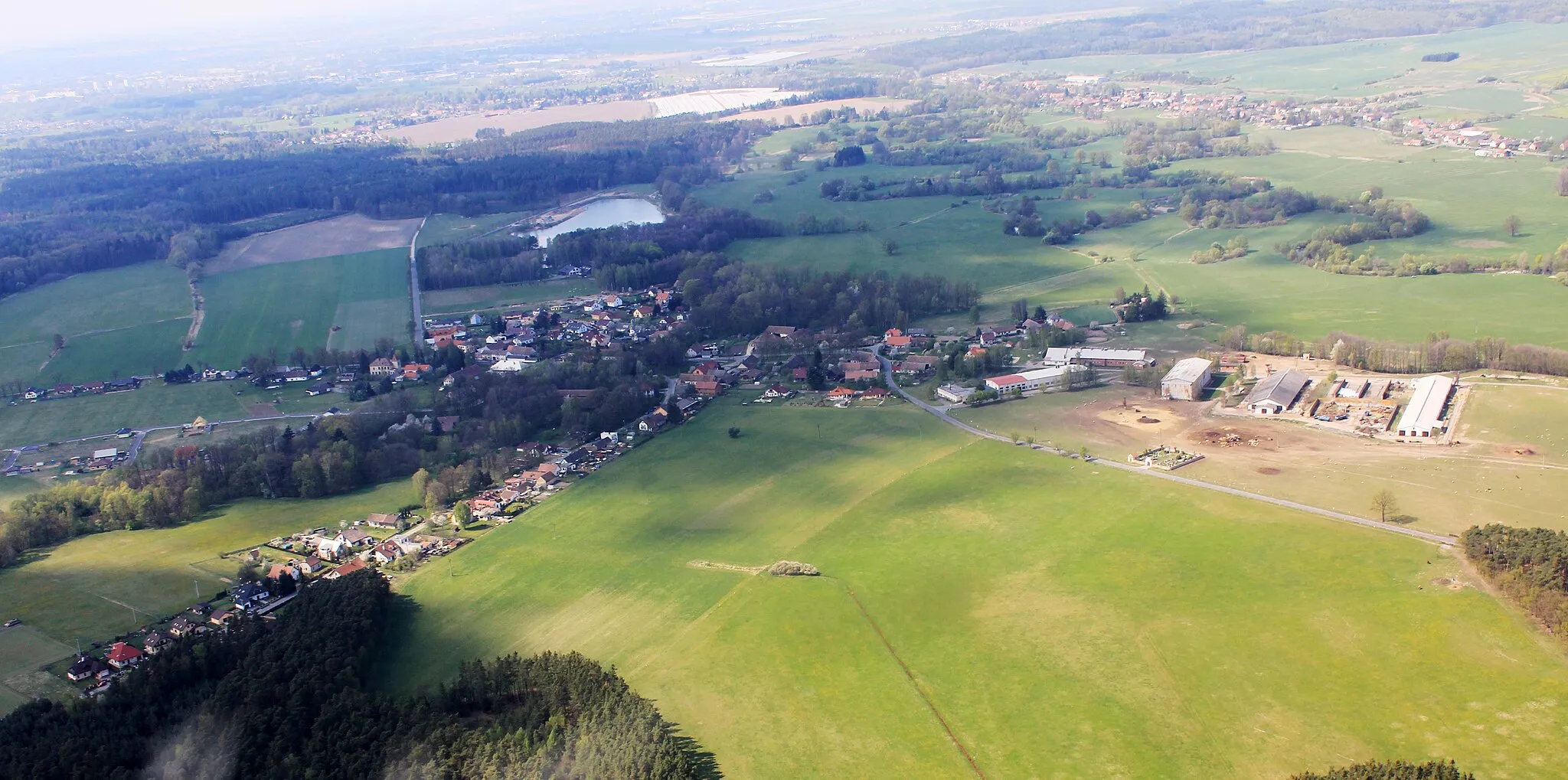 Photo showing: Village Běleč nad Orlicí near of town Třebechovice pod Orebem from air, eastern Bohemia, Czech Republic