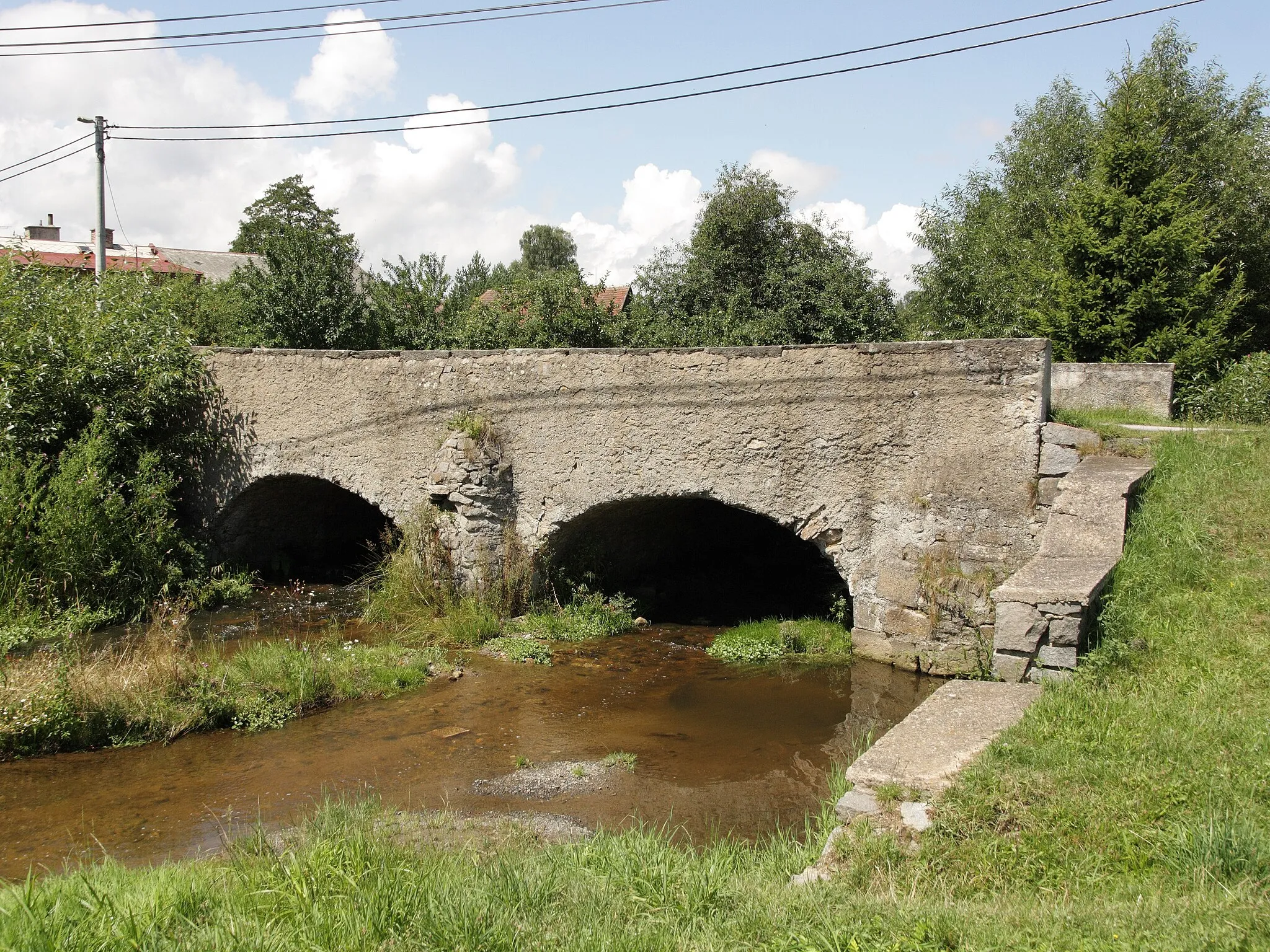 Photo showing: Světnov - kamenný most na Stržském potoce. Pohled od jihu.