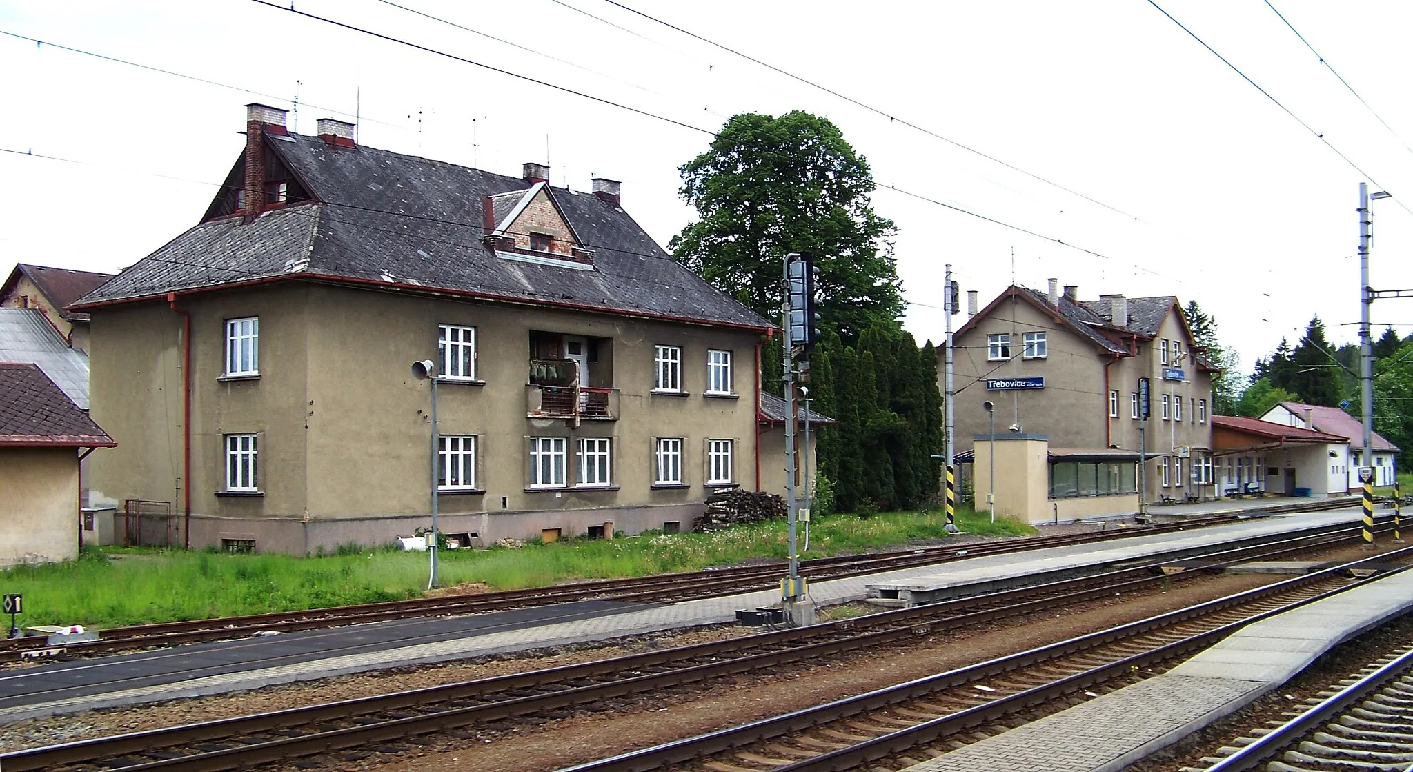 Photo showing: Třebovice, Ústí nad Orlicí District, Pardubice Region. Train station Třebovice v Čechách.