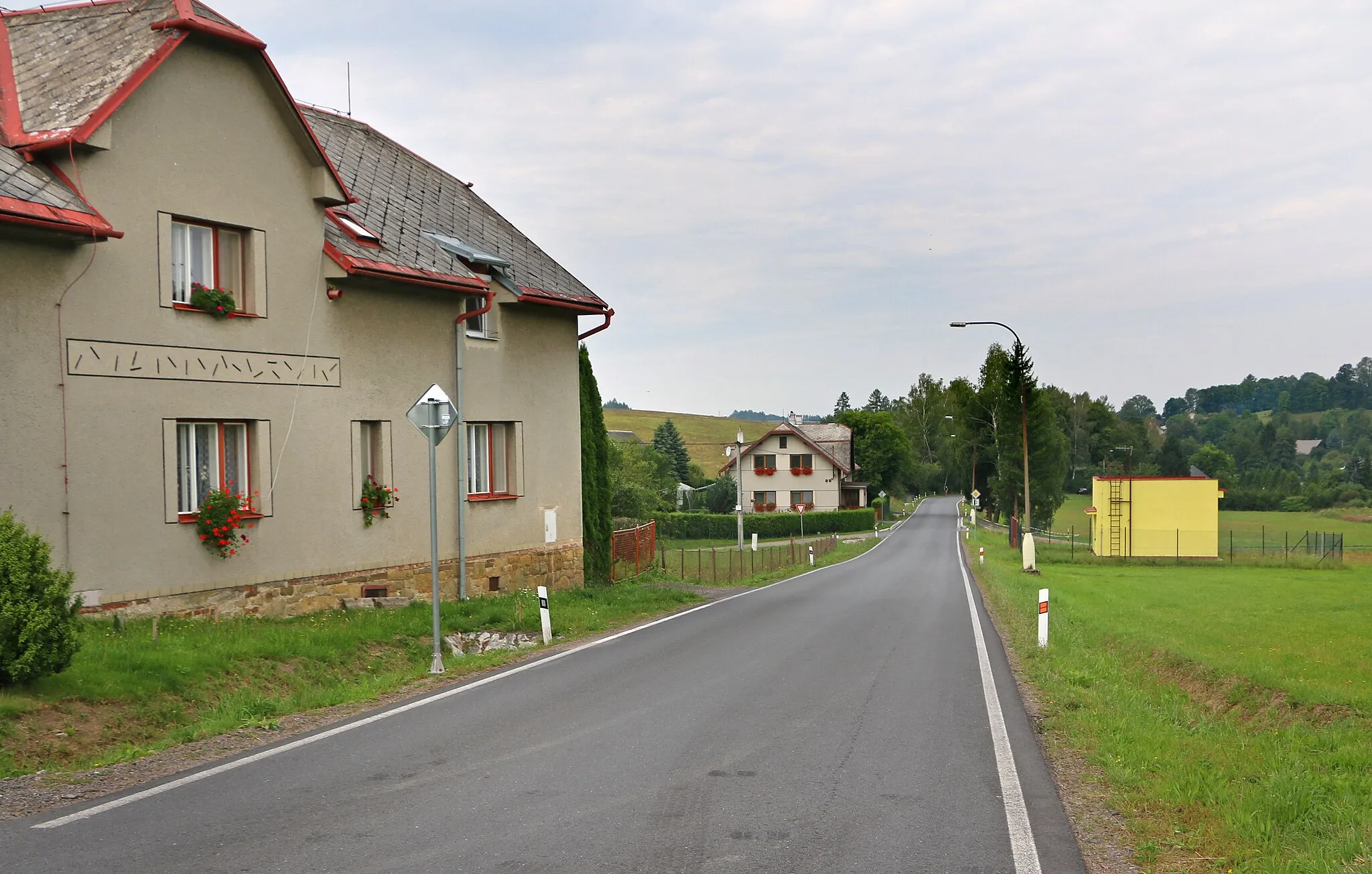 Photo showing: Road No 311 at Nepomuky, part of Horní Čermná, Czech Republic.