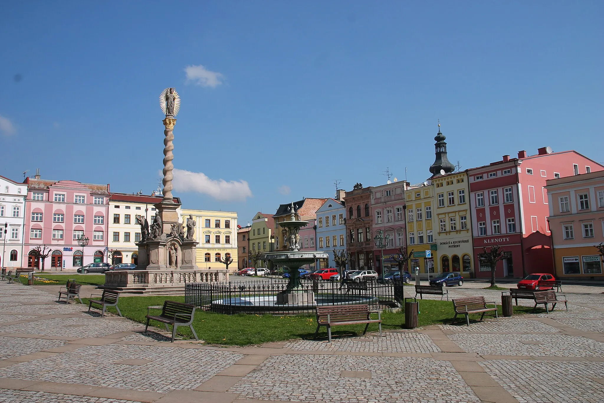 Photo showing: Mírové náměstí (Peace Square) in Broumov