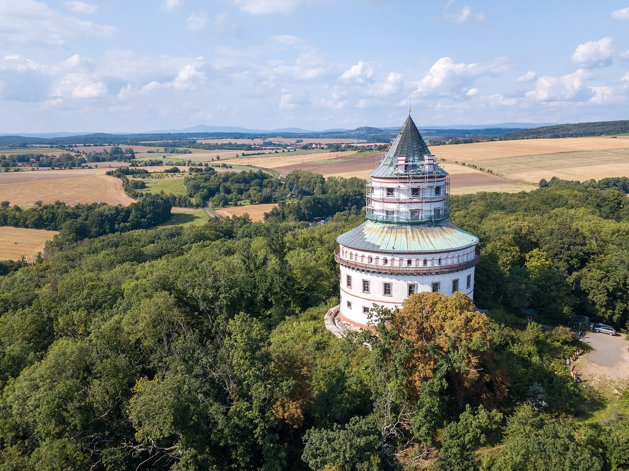 Photo showing: Soutěžní kategorie: Vytvořeno člověkem