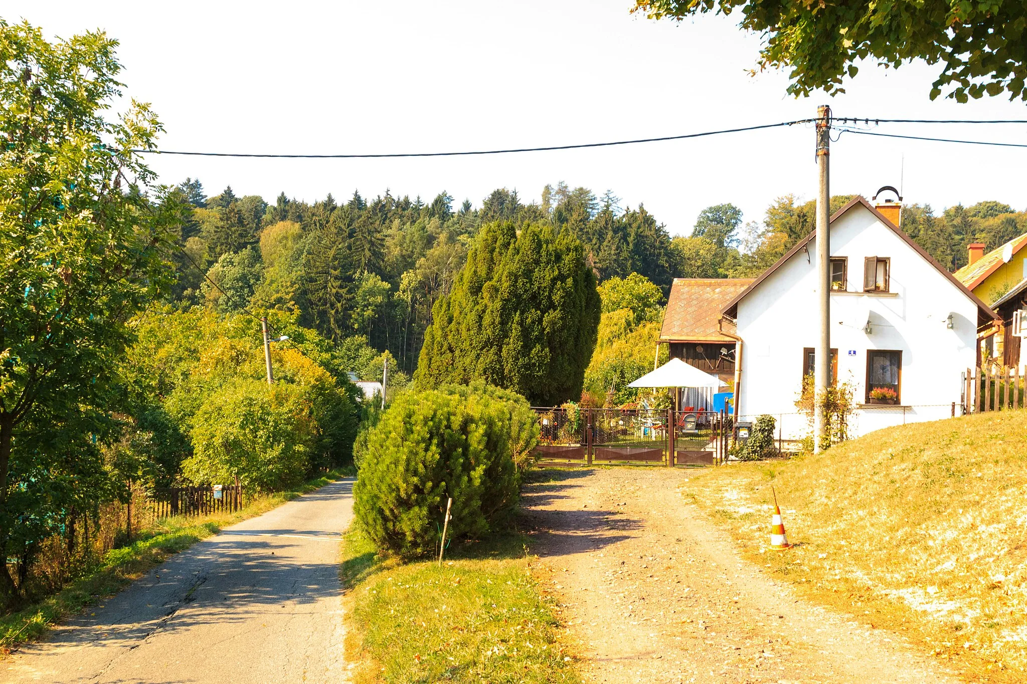 Photo showing: Březka u Libuně - čp. 12

This file was created as a part of the photographic program of Wikimedia Czech Republic. Project: Foto českých obcí The program supports Wikimedia Commons photographers in the Czech Republic.