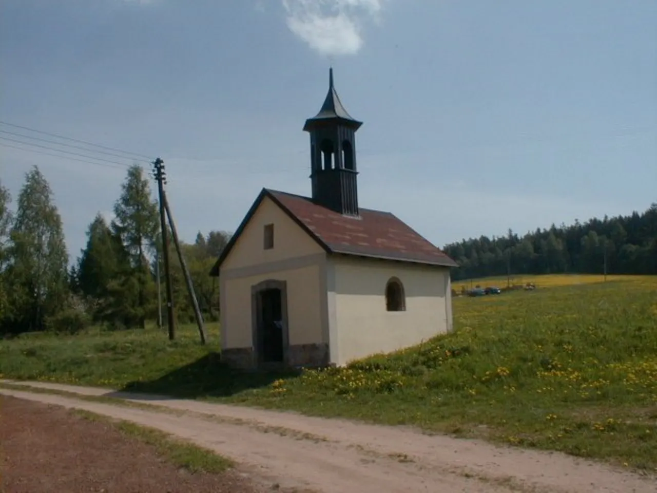 Photo showing: Vítězná - Nové Záboří kapӀička