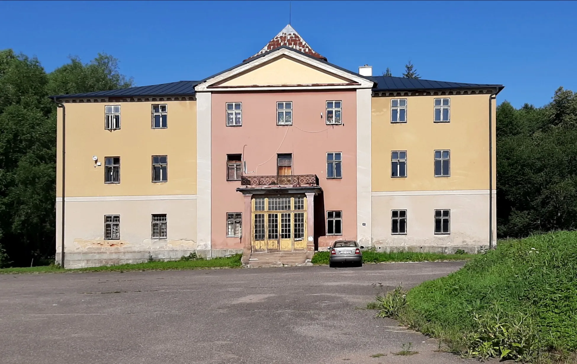 Photo showing: Castle at Staré Buky, Czech Republic.