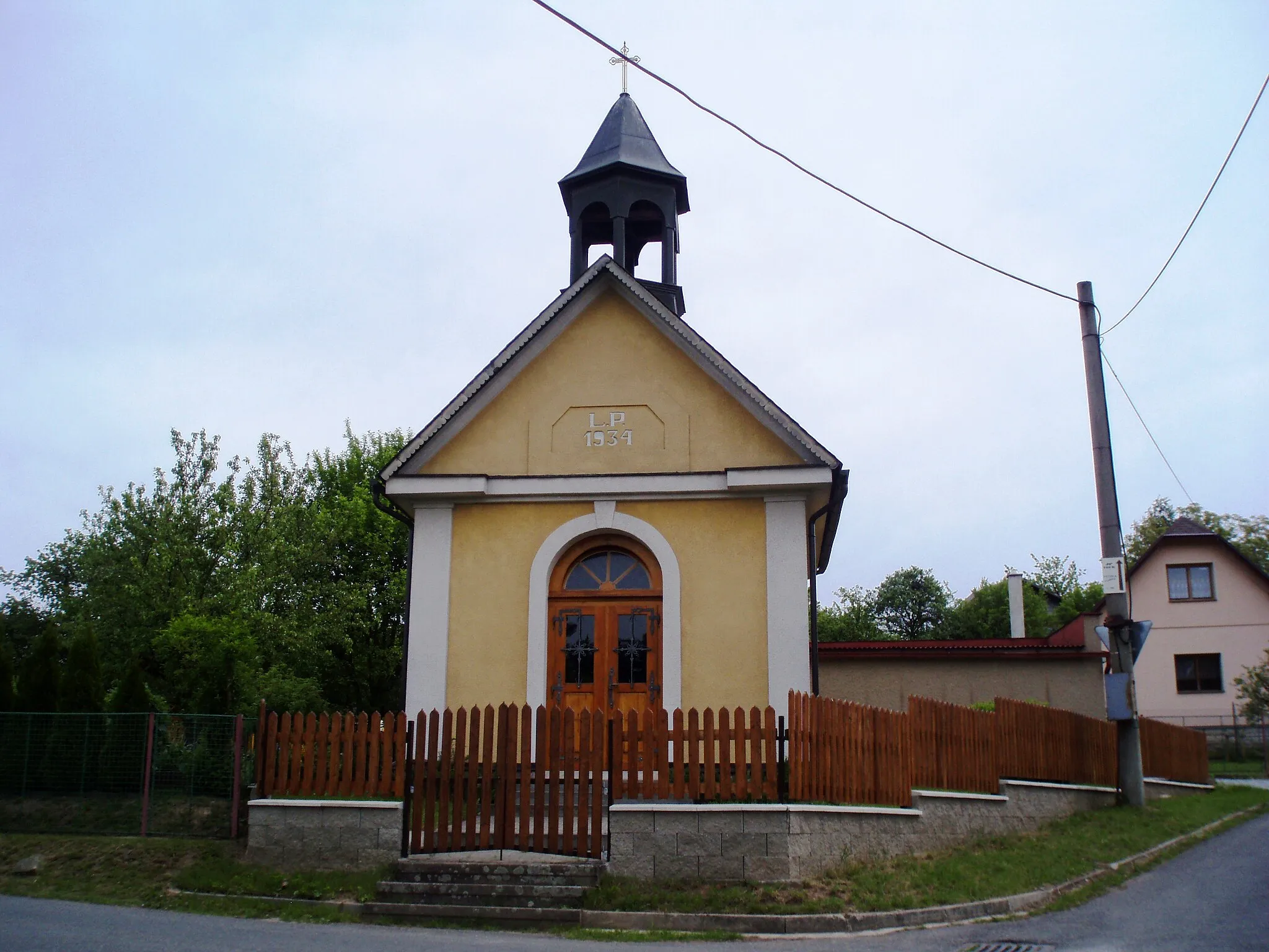 Photo showing: Saint John Nepomuk Chapel in Havlovice (District of Trutnov, Czech Republic)