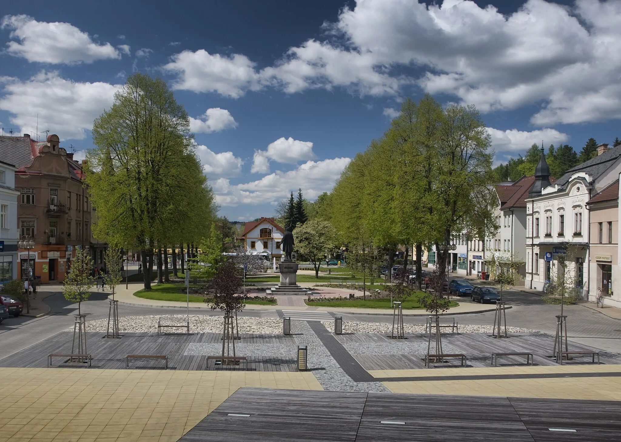 Photo showing: pohled na Riegrovo náměstí