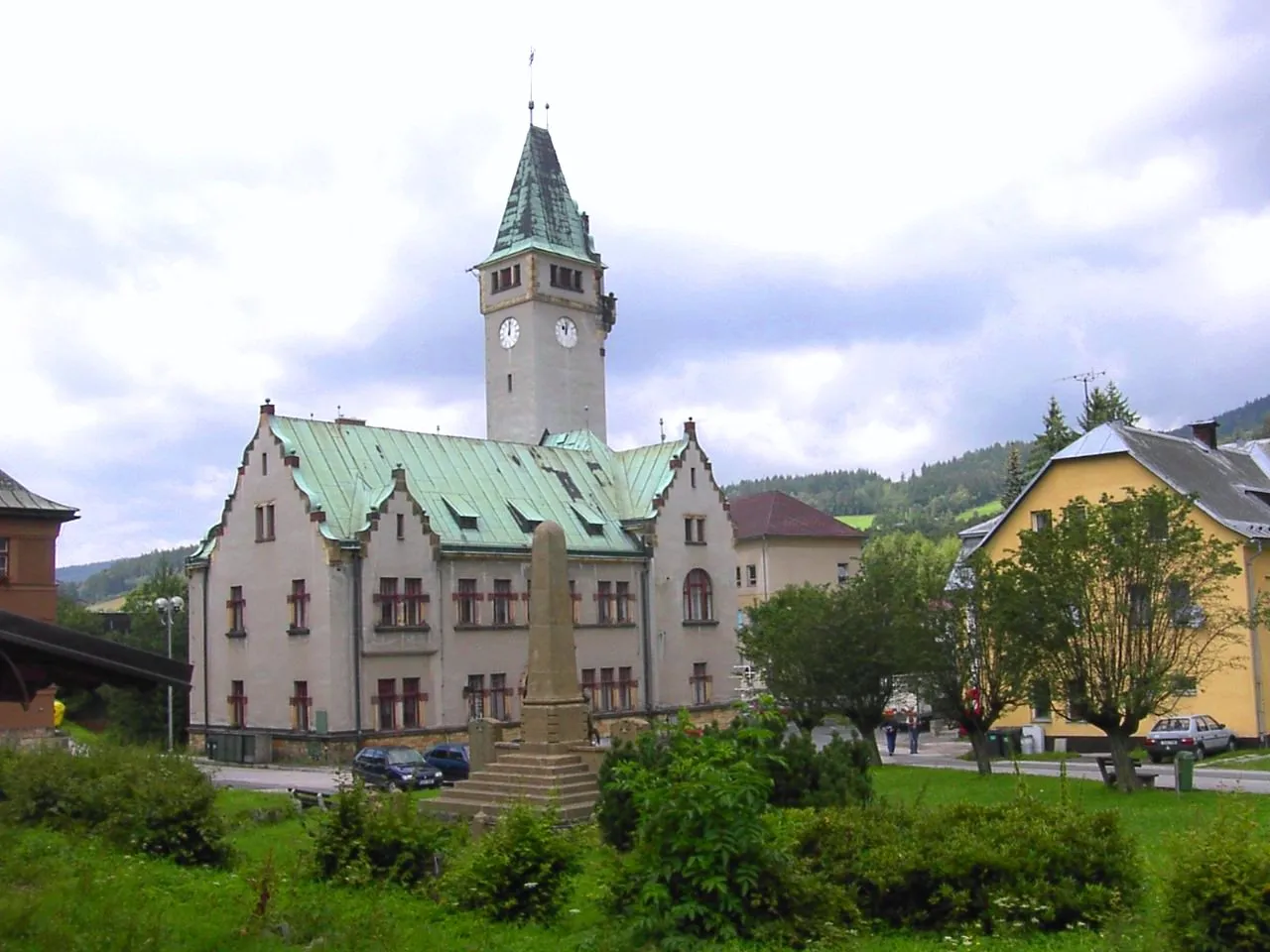 Photo showing: Town hall in Rokytnice nad Jizerou, Czech Republic.