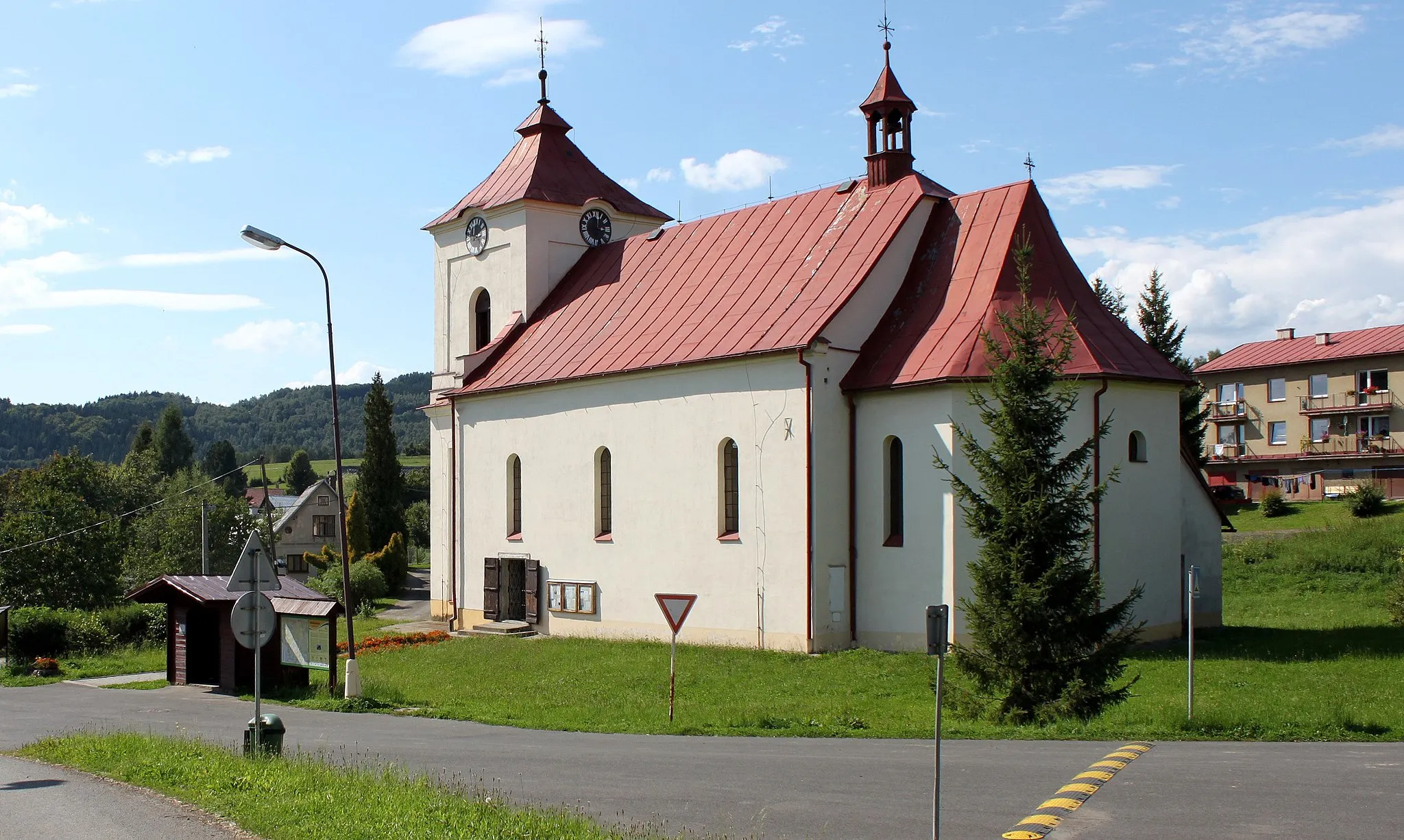 Photo showing: Church of Saint James in Poniklá, Czech Republic