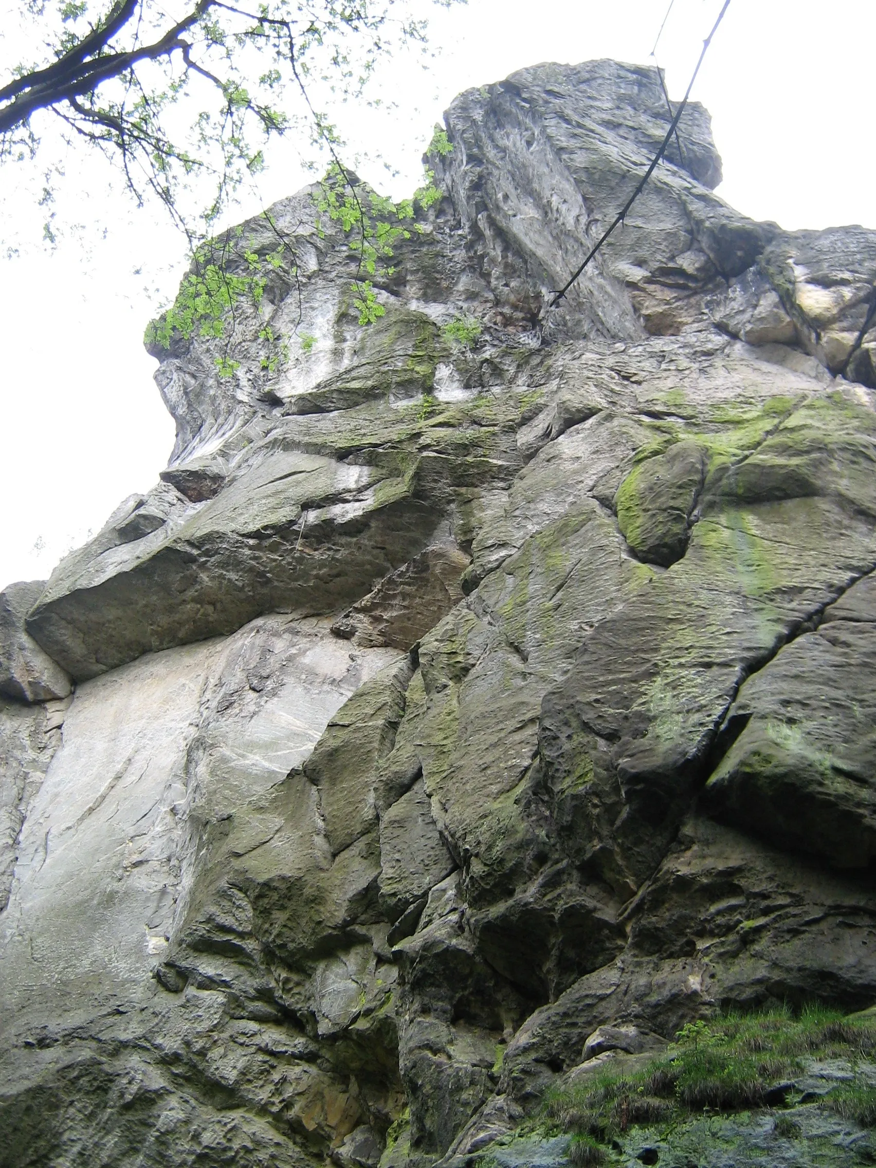 Photo showing: The Rock Havran u Jítravy by Rynoltice in the Lusatian mountains.