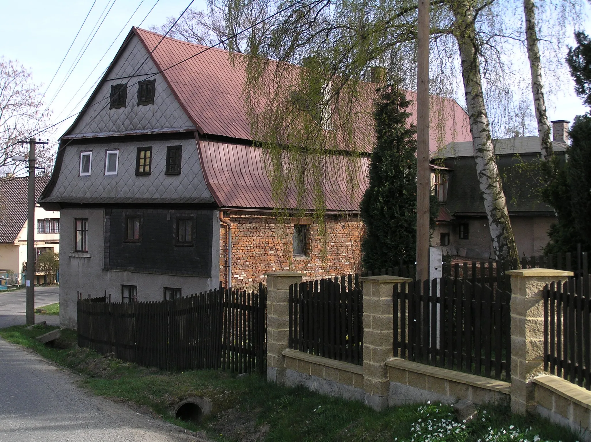 Photo showing: Horní Hanychov - lidová architektura Puškinova 24 (bývalý mlýn)