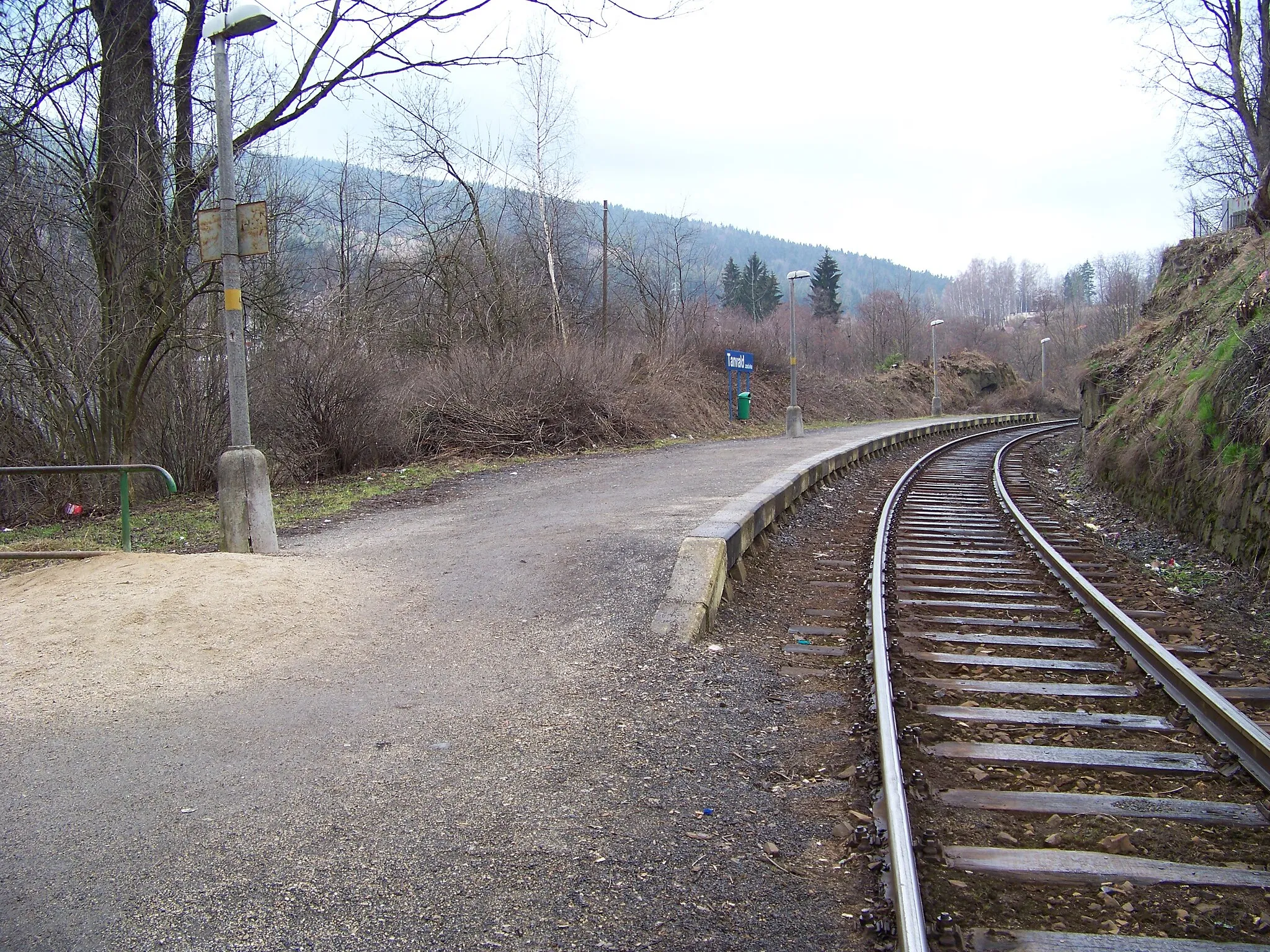 Photo showing: Tanvald, Jablonec nad Nisou District, Liberec Region, the Czech Republic. The train stop.