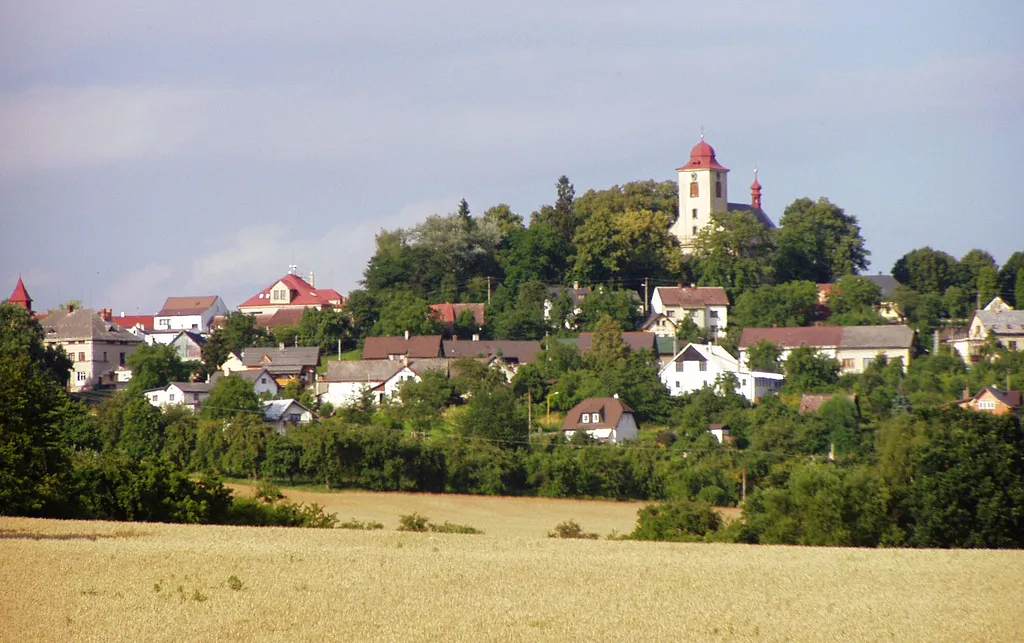 Photo showing: Jenišovice