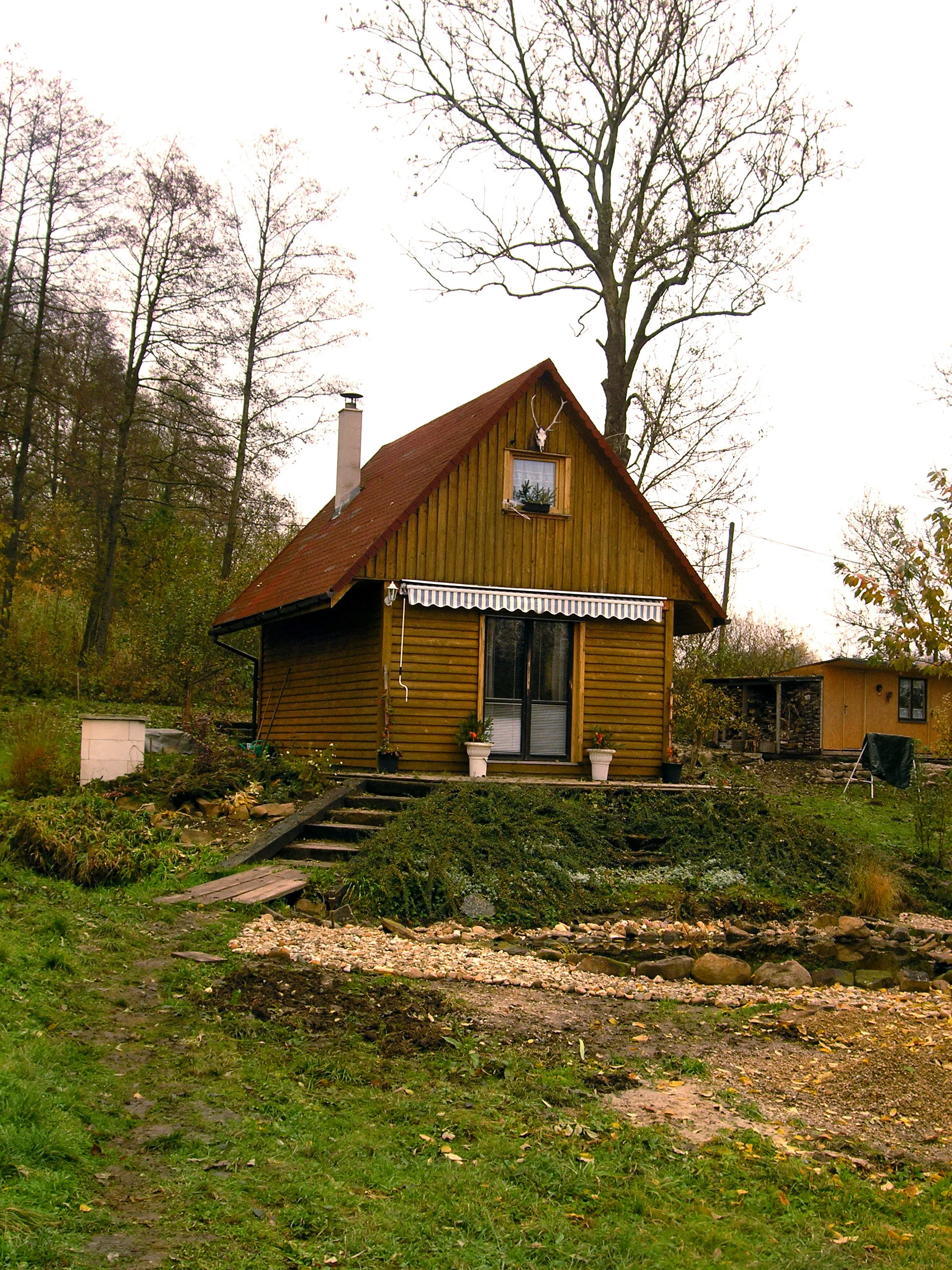 Photo showing: Weekend houses in Kolné, part of Stvolínky village, Czech Republic