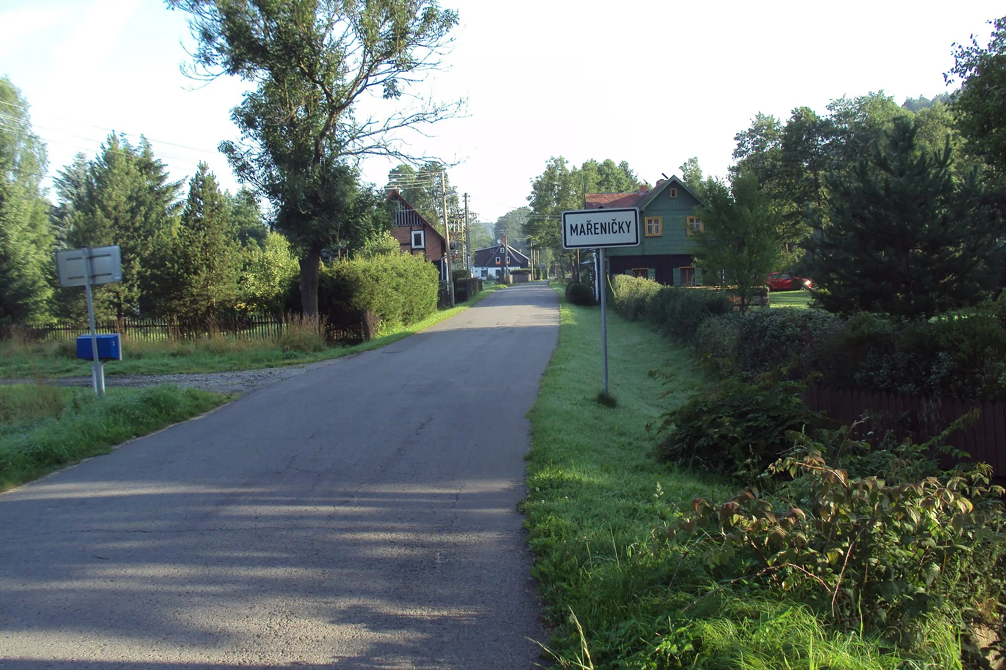 Photo showing: Začátek obce Mařeničky od jihu