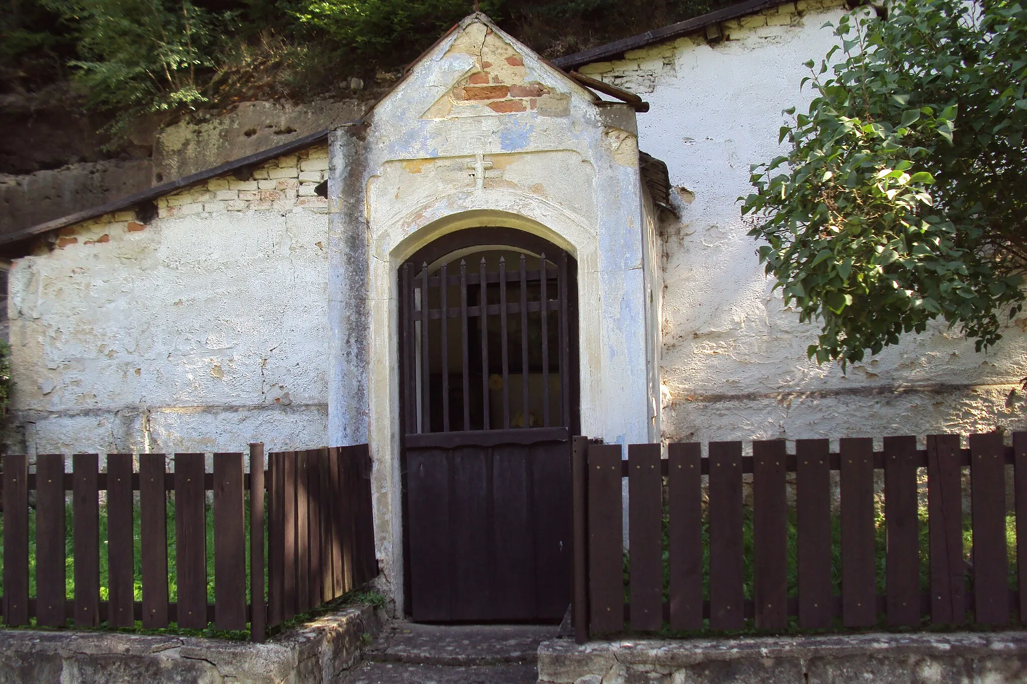 Photo showing: Vesnička Blatečky na Kokořínsku patří pod Blace