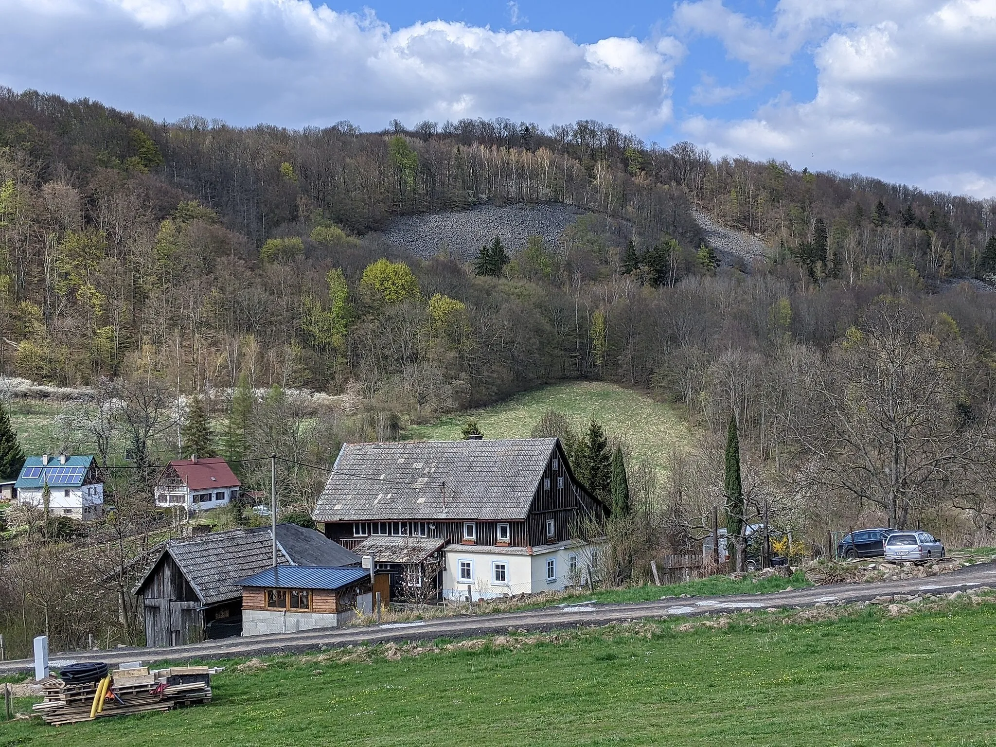 Photo showing: Kamenná hůra nad Merbolticemi