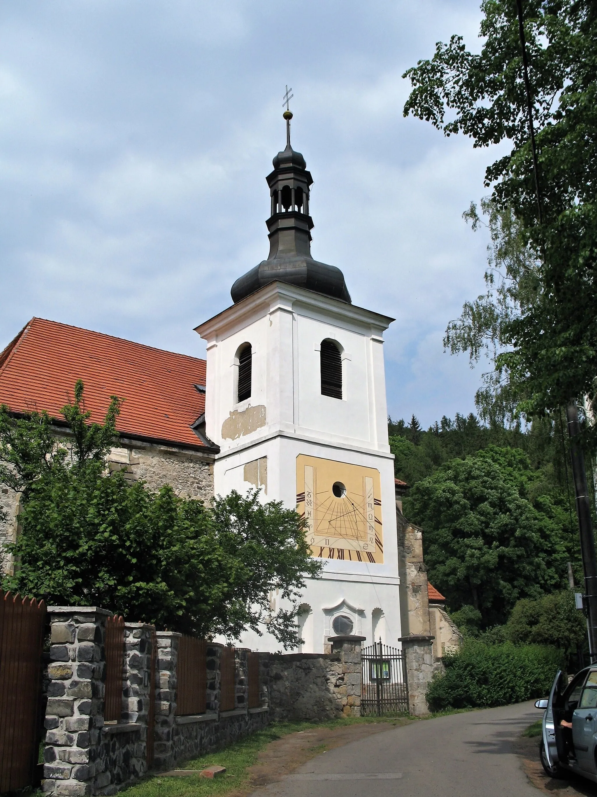 Photo showing: Church of Saint Anne in Malá Veleň - Jedlka, Děčín District