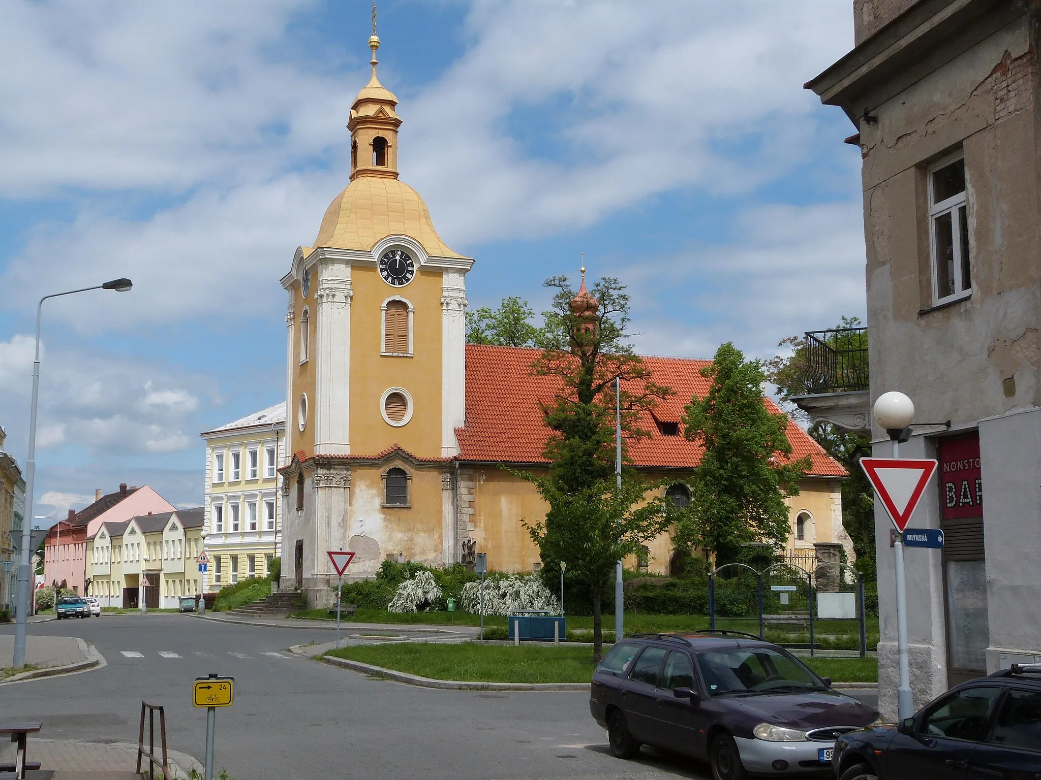 Photo showing: Kostel sv. Víta v Kolíně