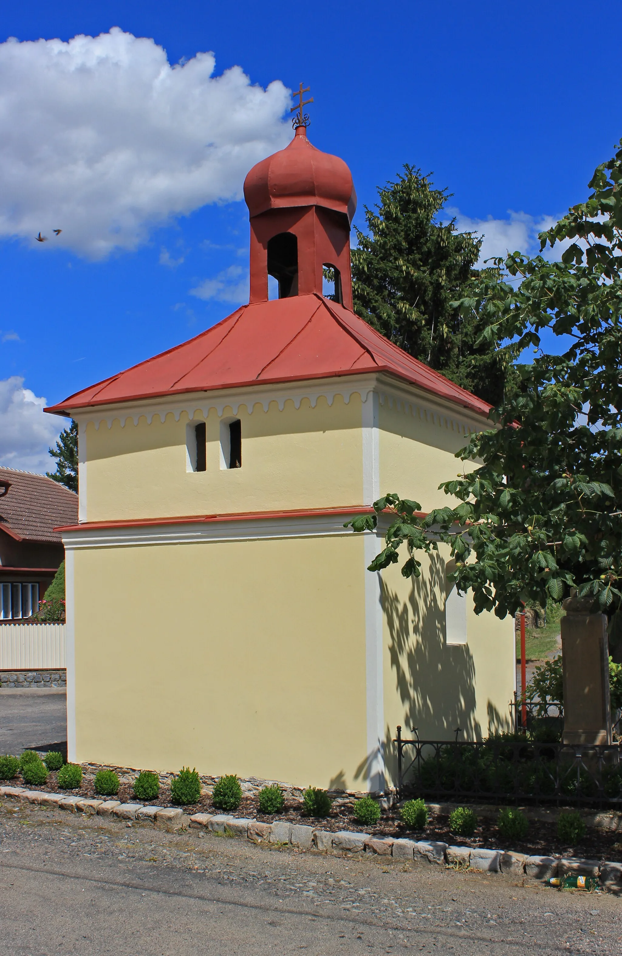 Photo showing: Small chapel in Souňov, Czech Republic.